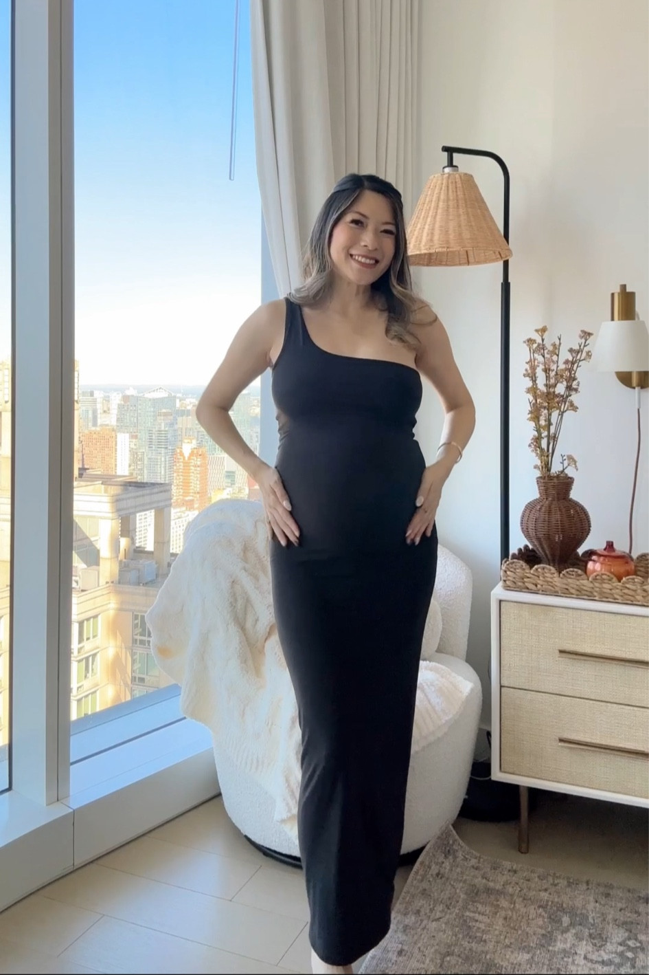 One shoulder maternity dress on sale 

#LTKBump #LTKSaleAlert