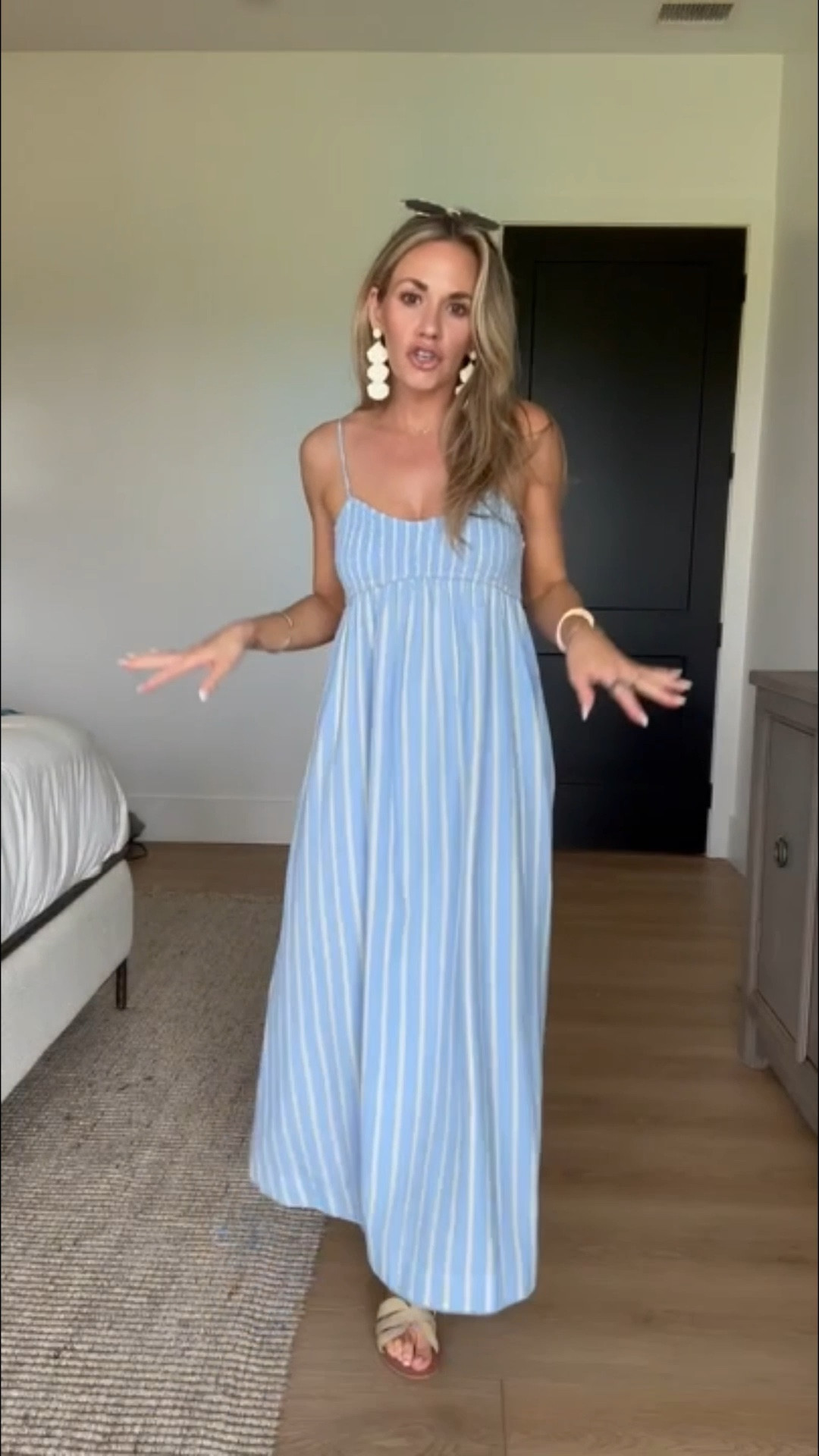 Abercrombie SALE! They have the cutest new arrivals, so now is the perfect time to freshen up your Spring wardrobe! Use code AFLTK for money off!

#LTKootd #LTKPetite #LTKSeasonal