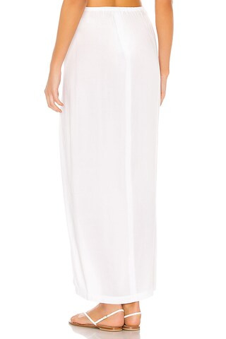 Mia Skirt in White | Revolve Clothing (Global)