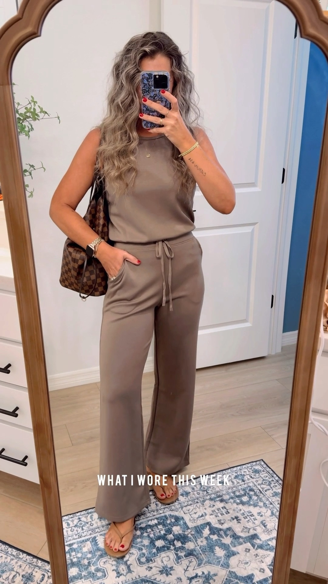 What I wore this week M-F in my comfy mom era. 🥰 I’m wearing a small in everything but an XS target tee and size 4 biker shorts. I found everything true to size, but the white aerie long sleeve does run big, FYI! I prefer it oversized, so that’s why I didn’t size down. 👏🏻  #momoutfits #comfycasual #traveloutfits #amazonfavorites #aerie #momera #momootd 


#LTKFindsUnder50 #LTKStyleTip