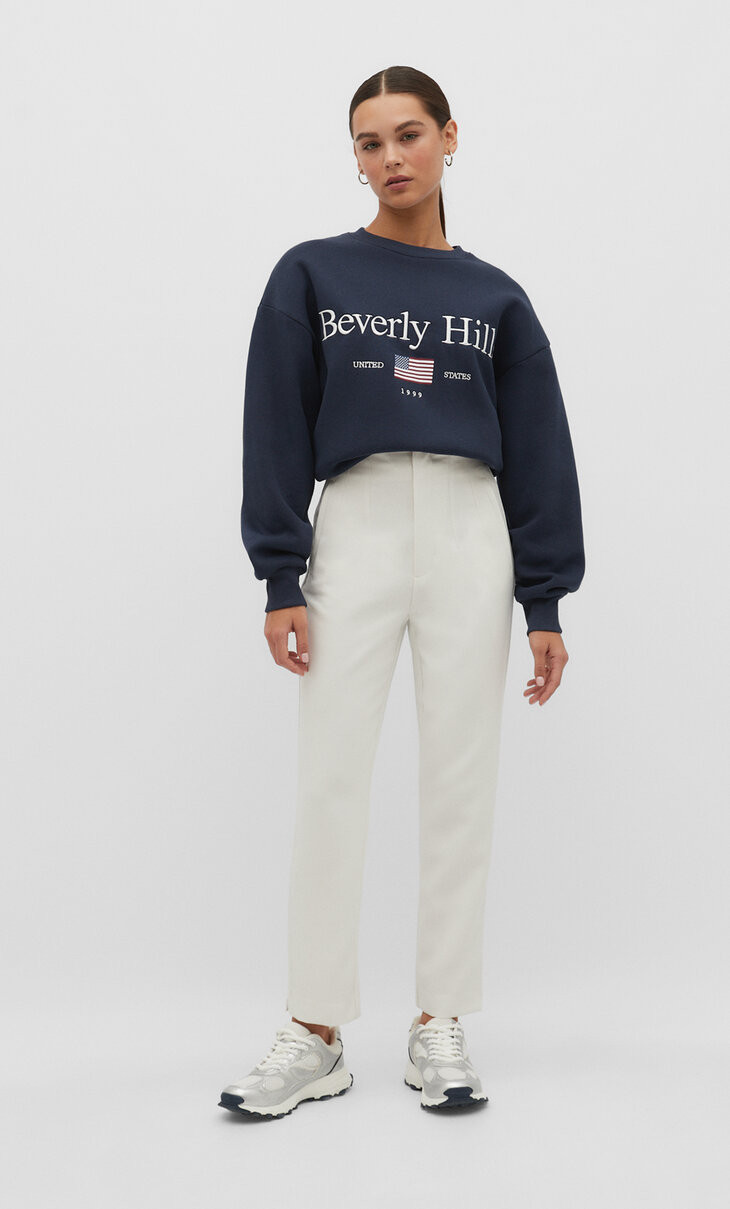 Smart trousers with darts - Women's fashion | Stradivarius United Kingdom | Stradivarius (UK)