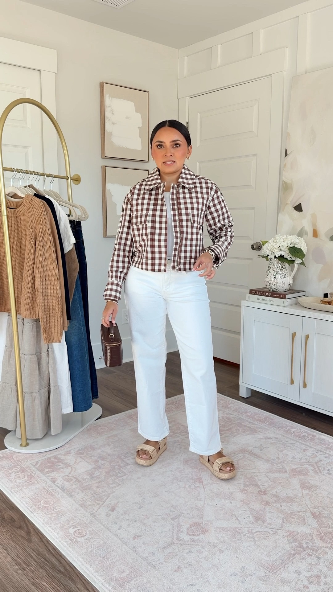 Target Tops and Old Navy Jeans for Spring!
For reference: I’m 5’0, petite, 32b bra size, and 2/26 in bottoms, pear shaped. 
*Everything I share is unaltered! TTS means true to size. Between size 5-6.5 in shoes

All tops and jackets size xs TTS
White jeans size 2 petite TTS 
All sandals size 5-5.5


#LTKPetite #LTKootd #LTKSaleAlert