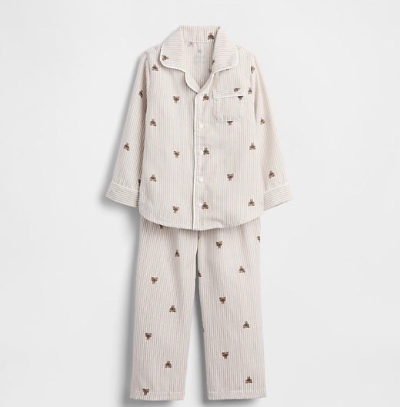 Soooo cute! Little teddy bears- 🧸 