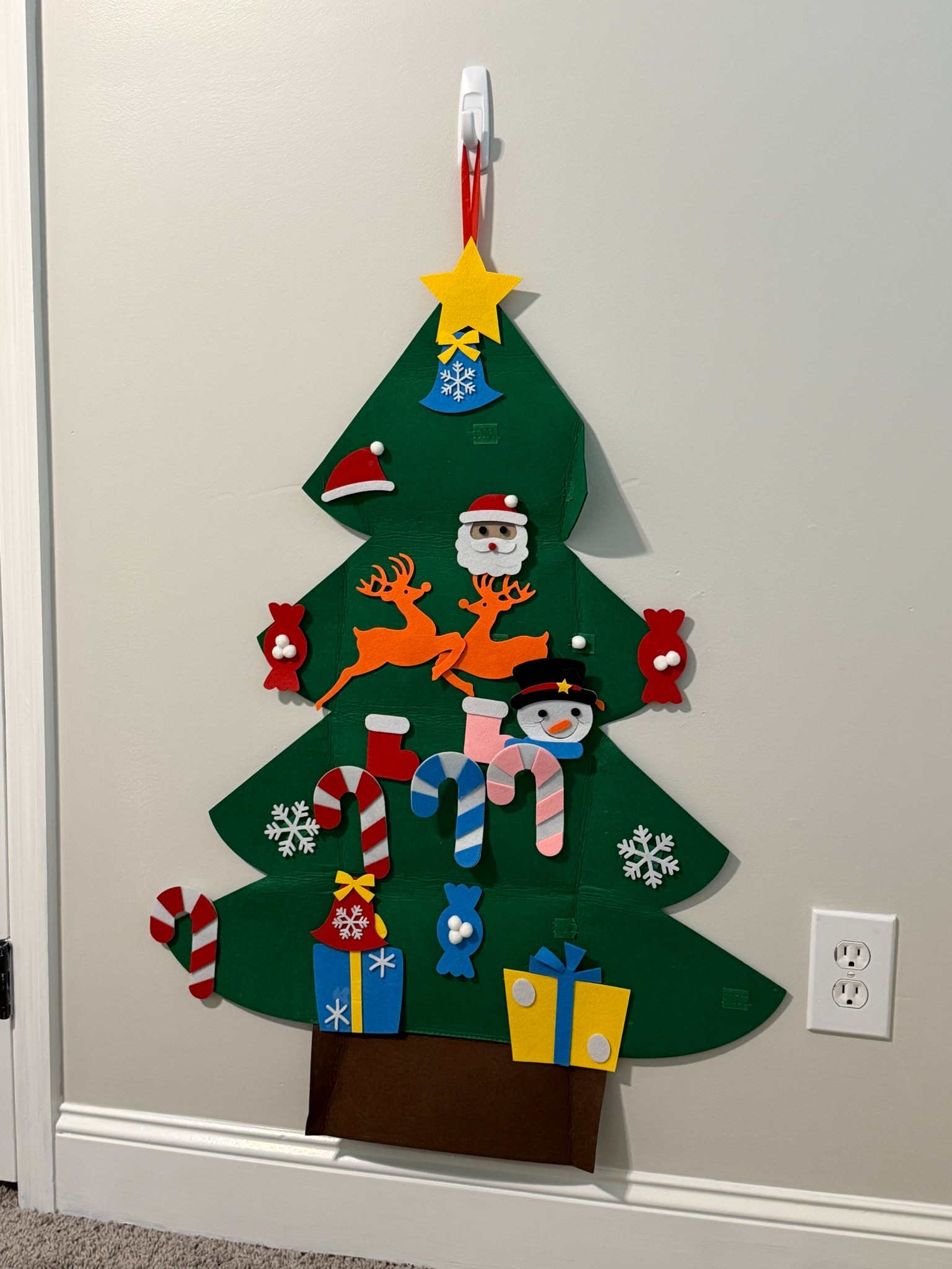Felt Christmas tree for kids 

#LTKmomlife #LTKCyberWeek #LTKKids