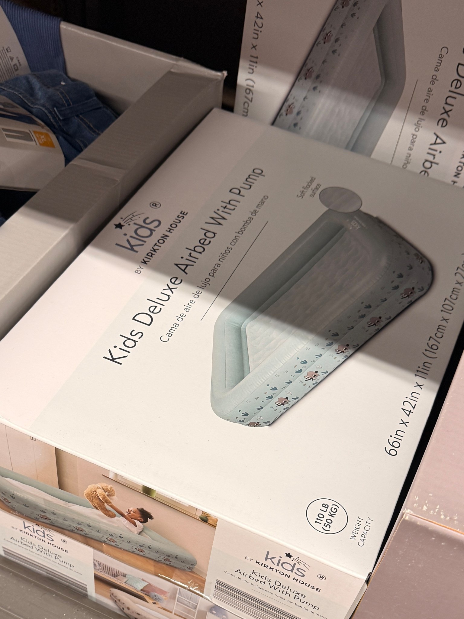 Under $50 Kids air mattress find! If you’re hosting for the holidays this is perfect to make sure the little ones are comfy as well! 

#LTKHoliday #LTKFindsUnder50 #LTKHome