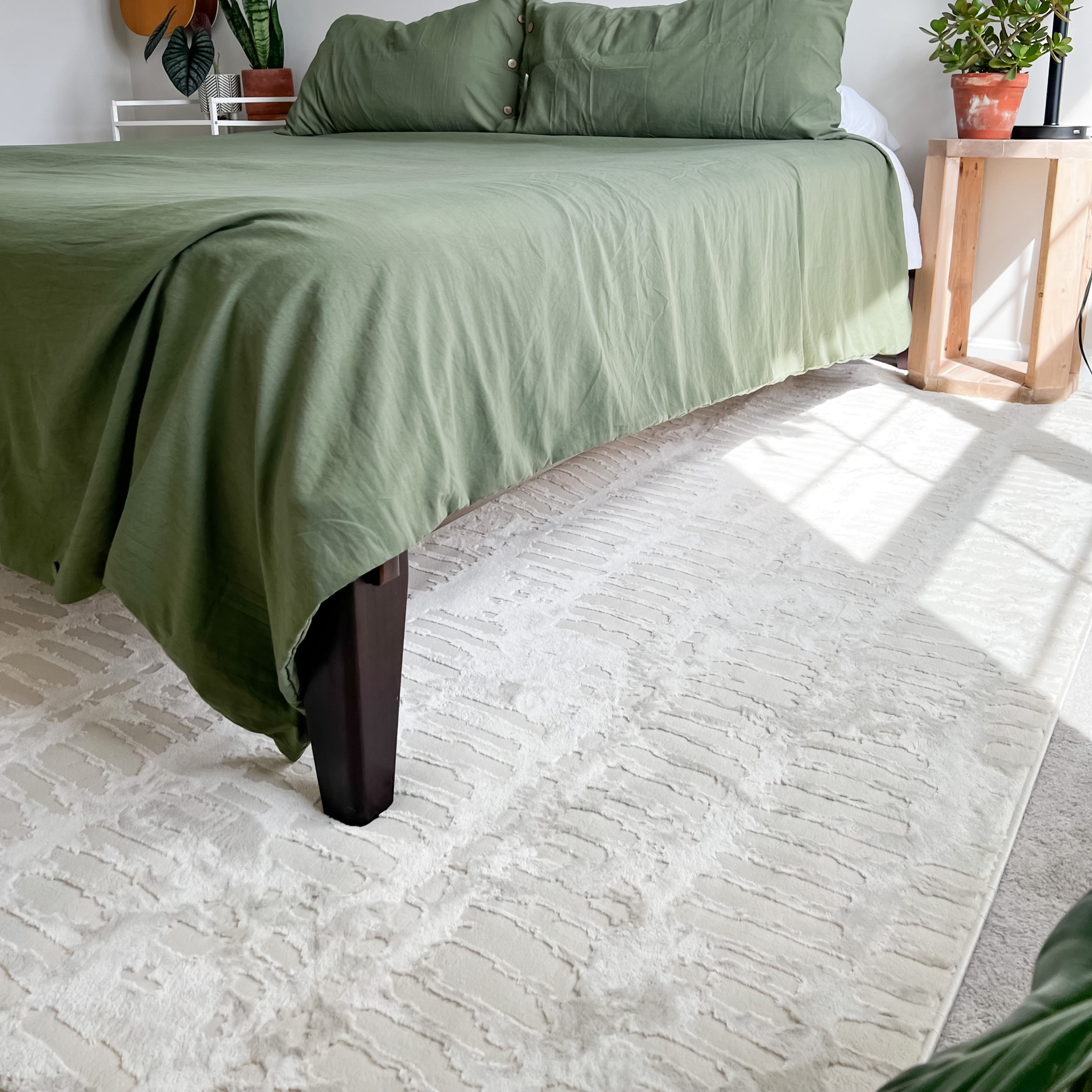 Soft & AFFORDABLE washable rug! They have a bunch of sizes and colors & the quality is 👌🏼

#washablerug #homedecor #affordablehomedecor

#LTKhome #LTKover40