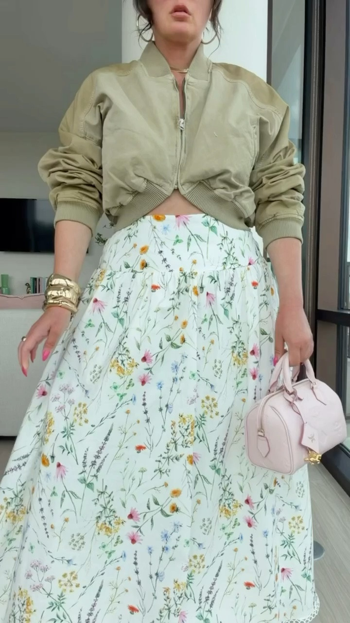 Wearing true size, medium in both this floral maxi skirt & crop jacket



#LTKgrwm #LTKootd

#LTKSeasonal #LTKootd