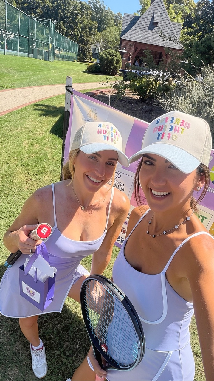 Matching tennis doubles partner outfit