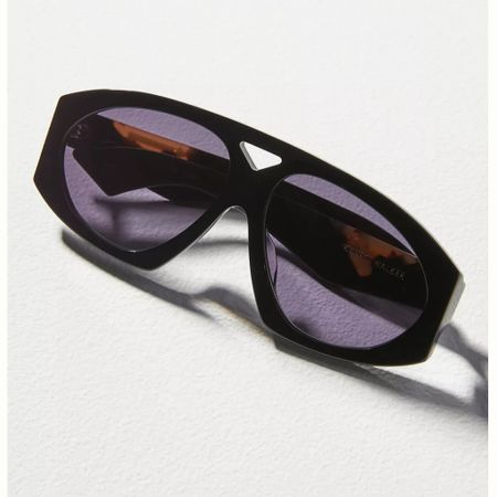 50% off sale sunglasses at Anthropologie 

#LTKsalealert