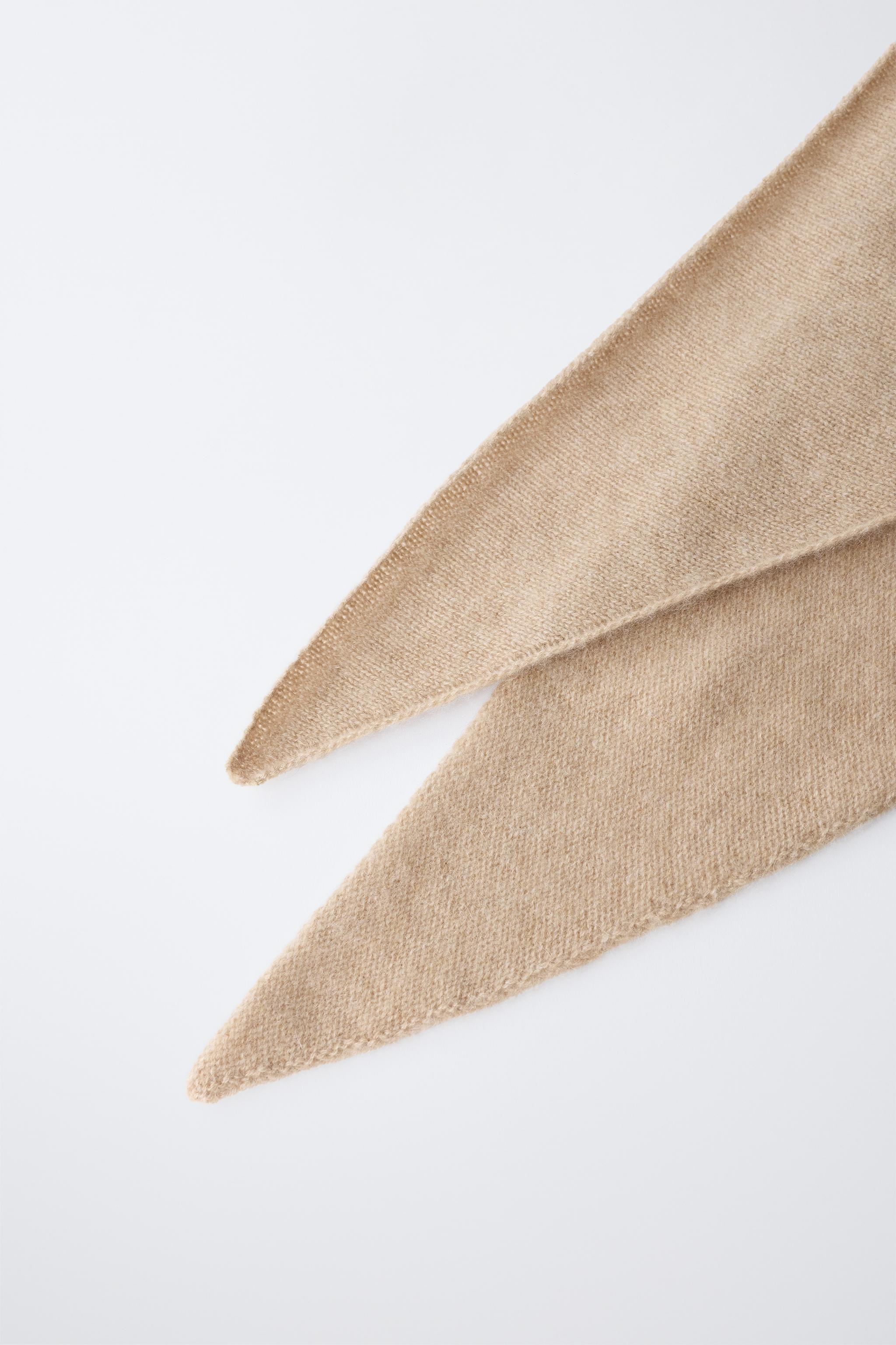 TRIANGULAR 100% CASHMERE SCARF | Zara US