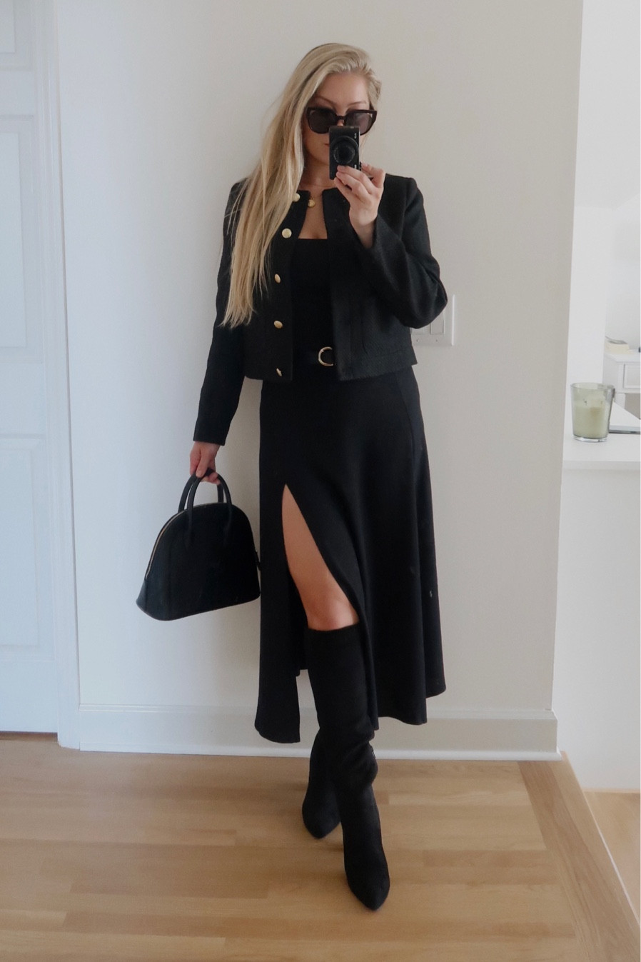 Obsessing over this outfit and feeling like I could take on NYC 

Skirt size 8 
Jacket in size 10 


#LTKstyletip