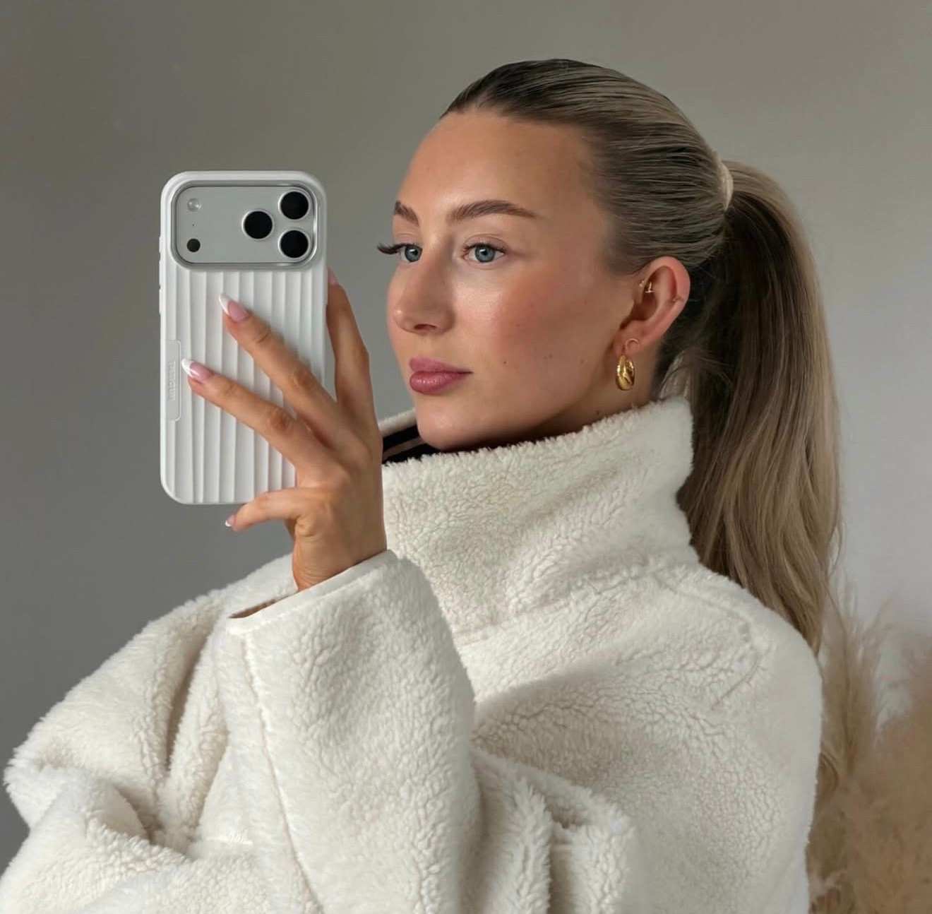 Similar phone cases that are more affordable 🤍