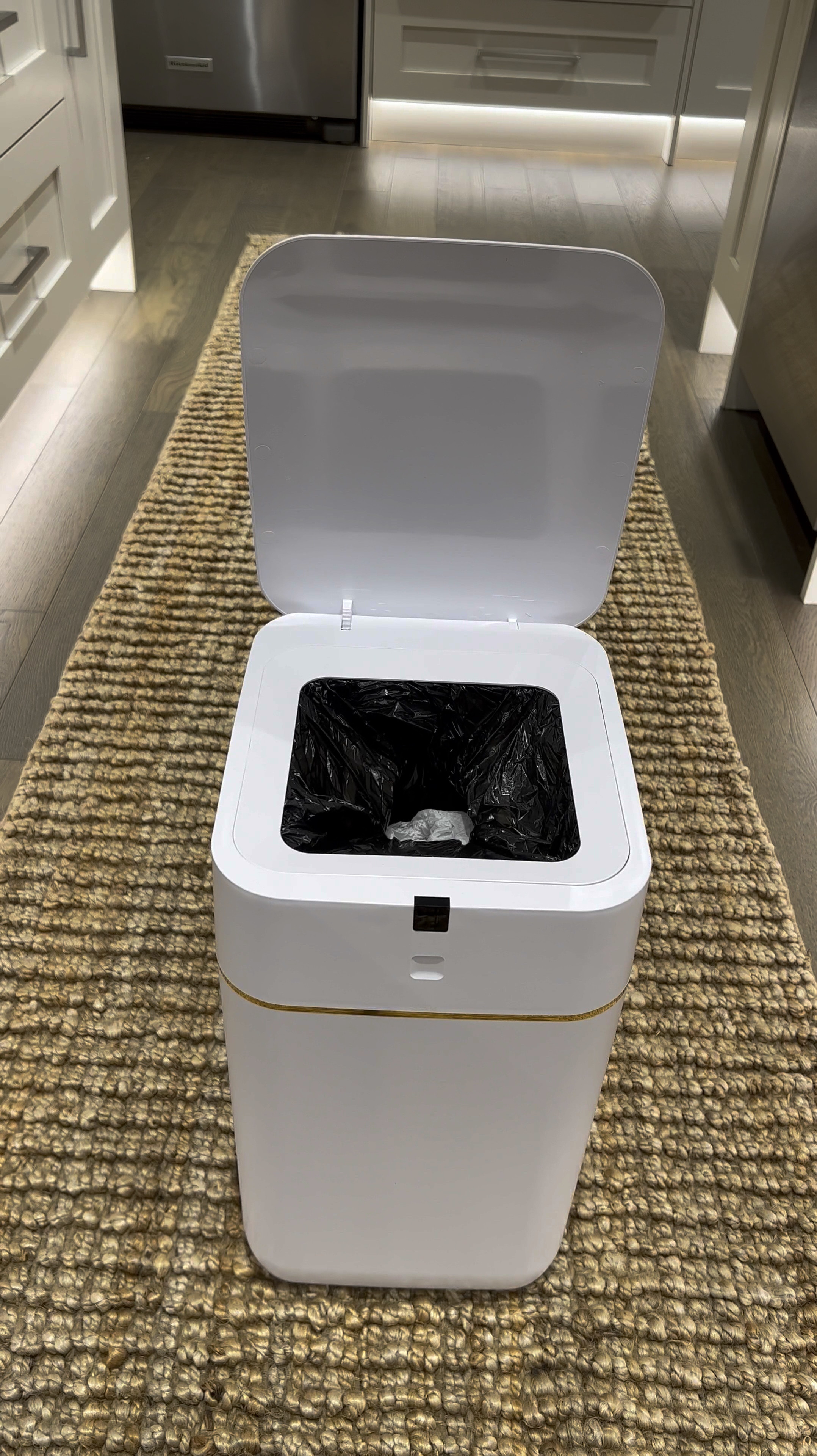 Benefits:
Self Changing - avoid contact with odors especially when emptying the garbage … trash can automatically closes, seals, then cuts the bag (comes with 120 bag refills! 🎉

Self Sealing - vacuum fan automatically loads a new bag and seals it so you don’t have to! 😆 … 

Rechargeable - Battery life up to 90 days before charging 🎉

☺️ As always, scroll below to shop! 💕

Have an awesome day friend 🫶🏽🫶🏽🫶🏽

#LTKStyleTip #LTKHome #LTKVideo