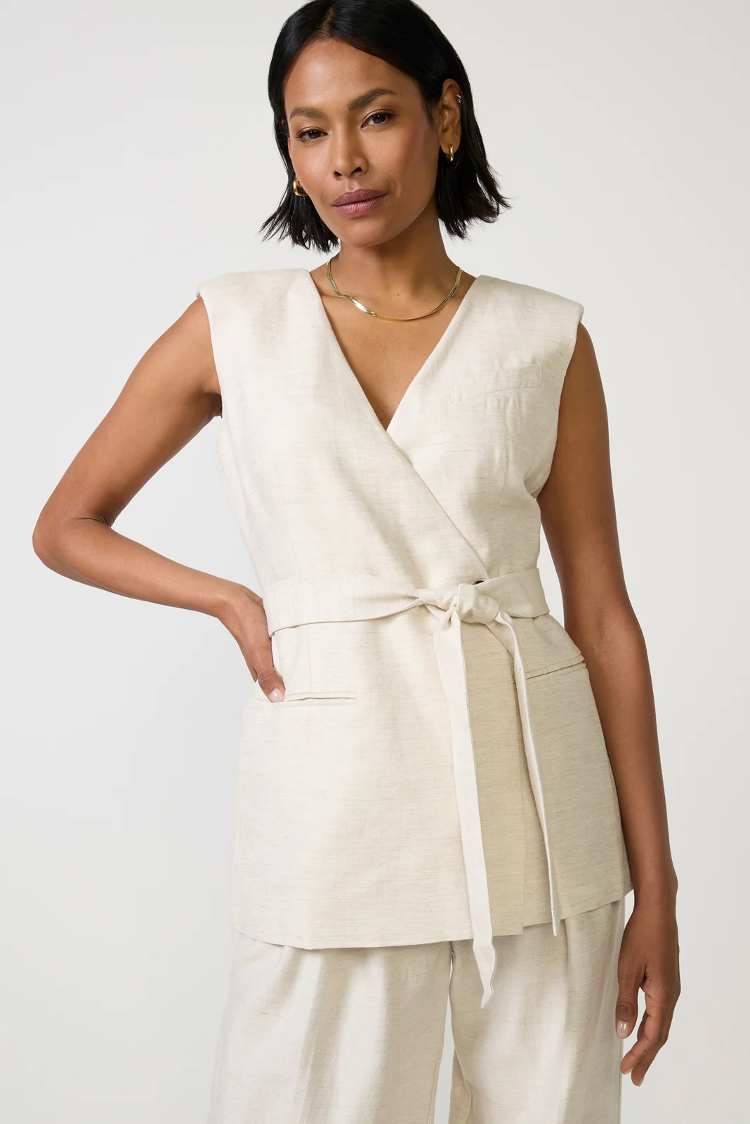 Linen Sleeveless Belted Vest | Evereve