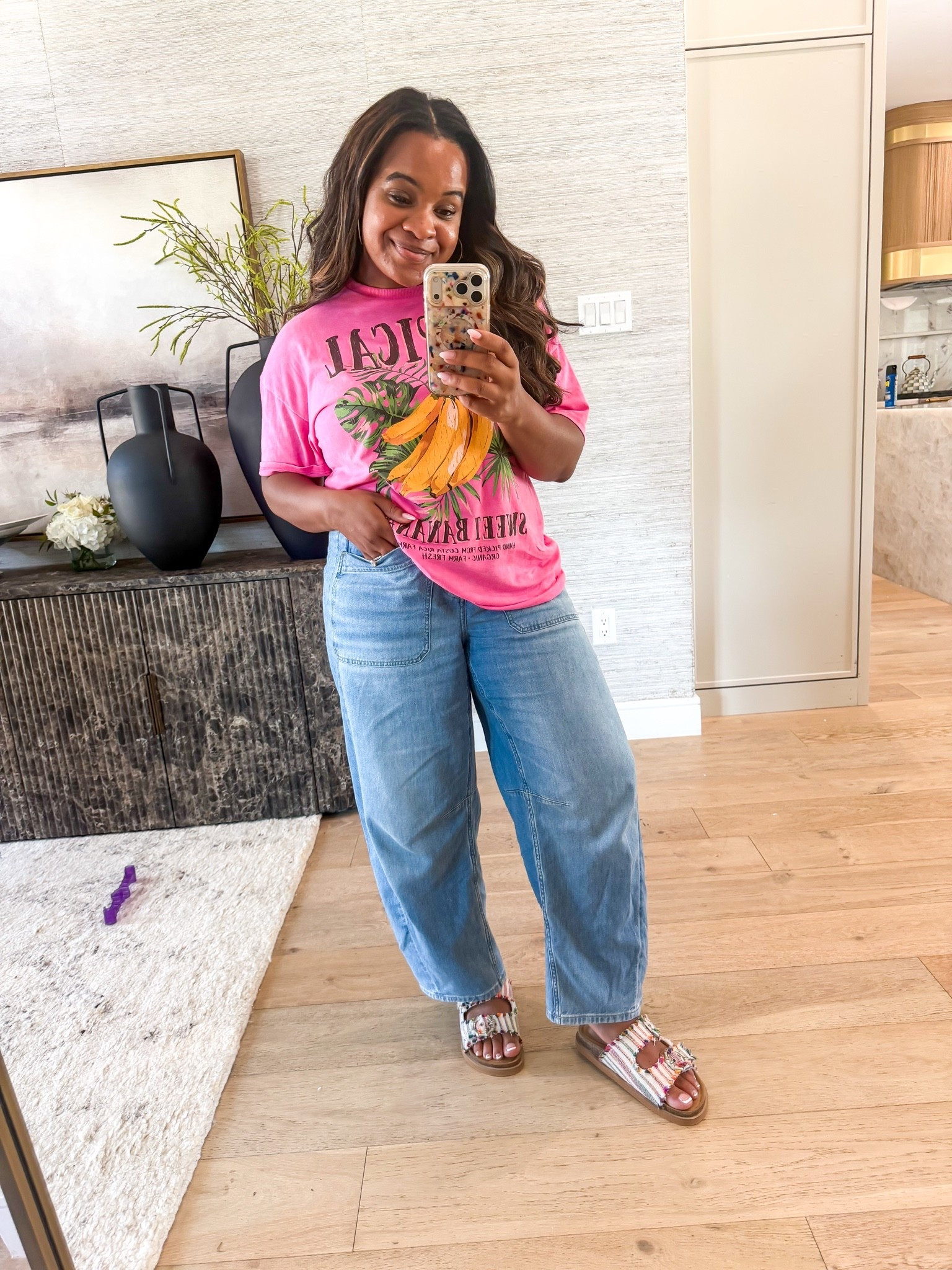 Love this graphic tee & these barrel jeans! Use TARYNXSPANX for 15% off on these jeans 🤩

#LTKMidsize #LTKootd