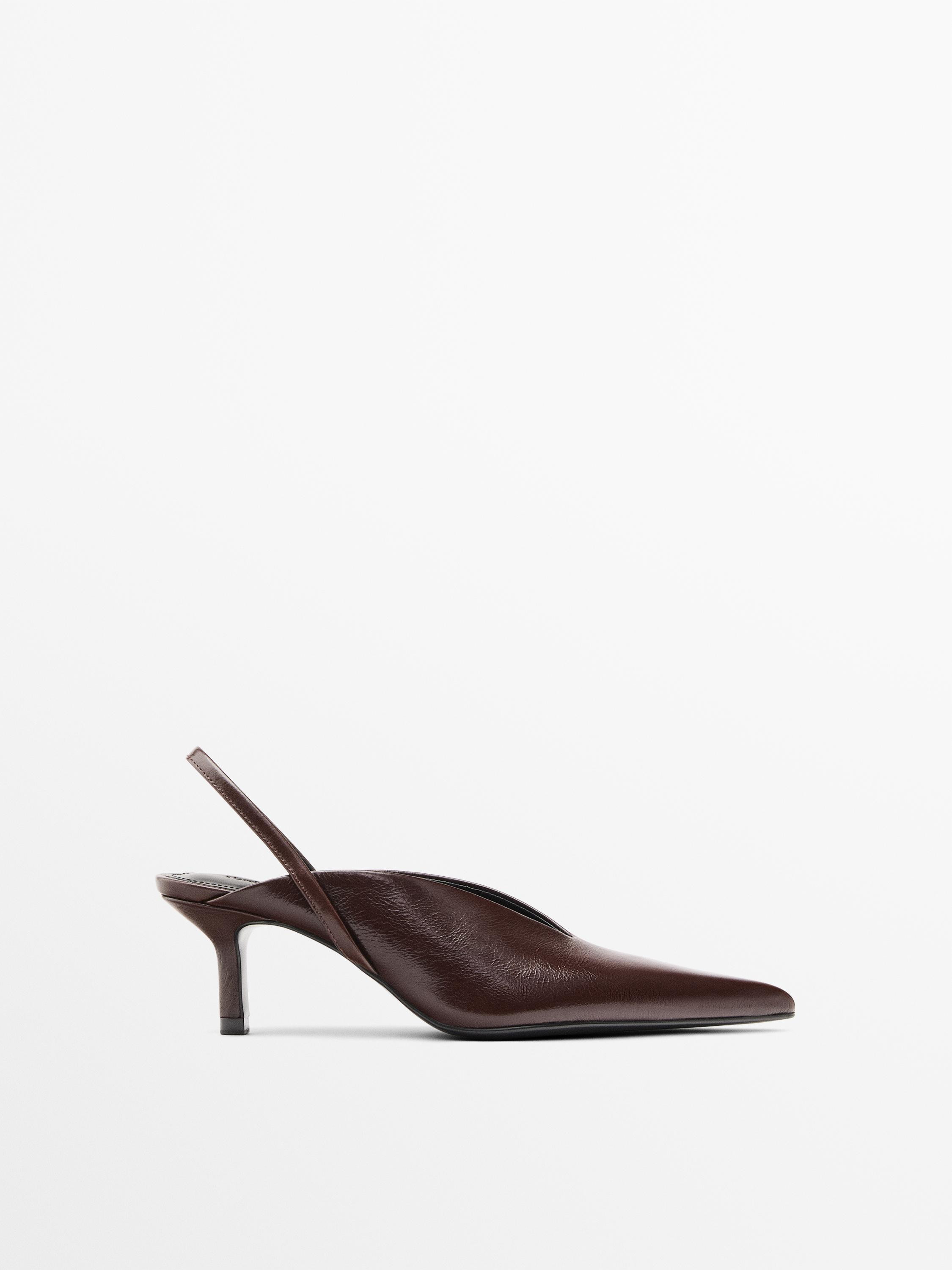VIEW LOOK
High-heel slingback shoes

 £119  Colour:  Burgundy  Add to basket | Massimo Dutti UK
