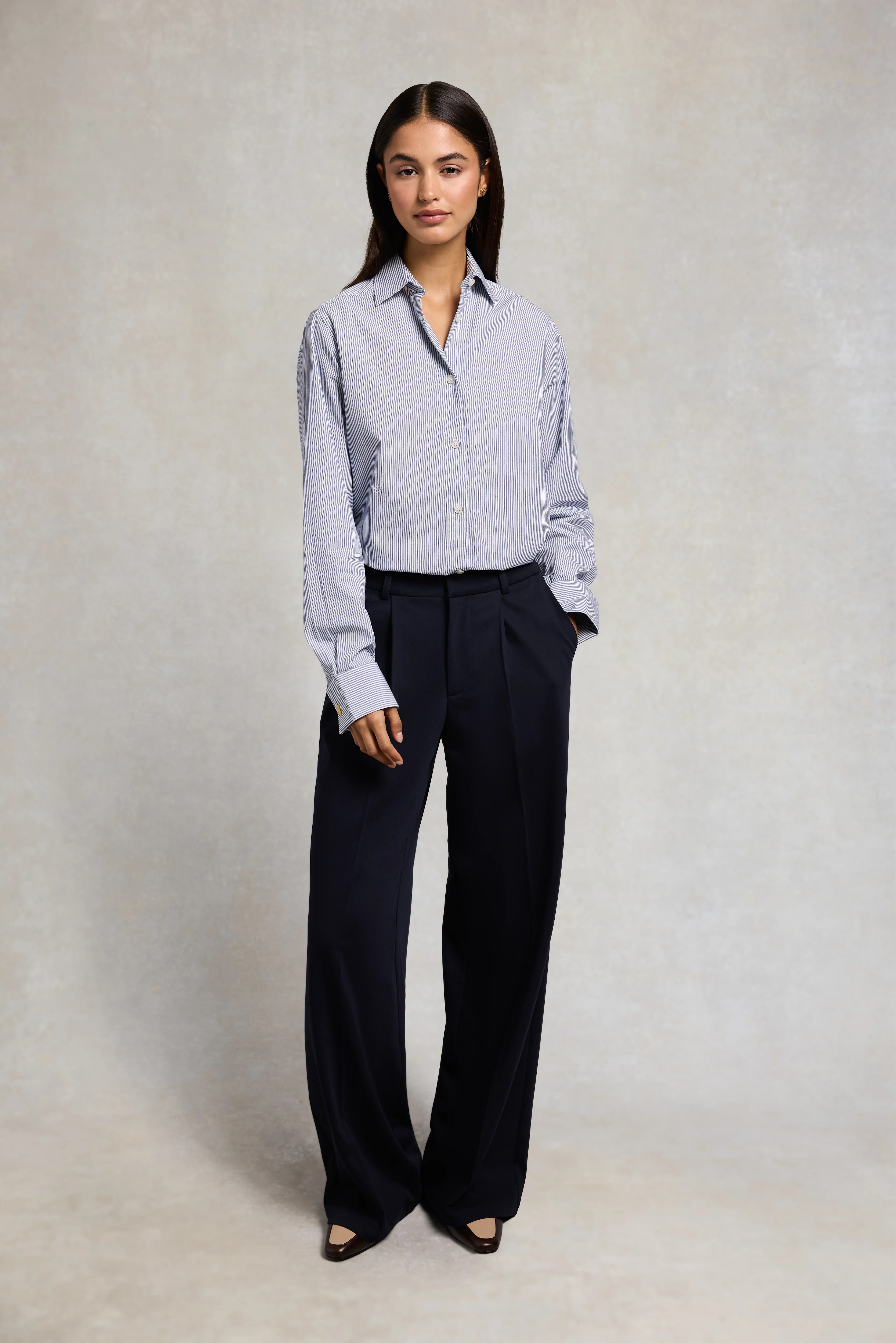 Pleated Wide Leg Trouser (Ink Navy) | Holland Cooper