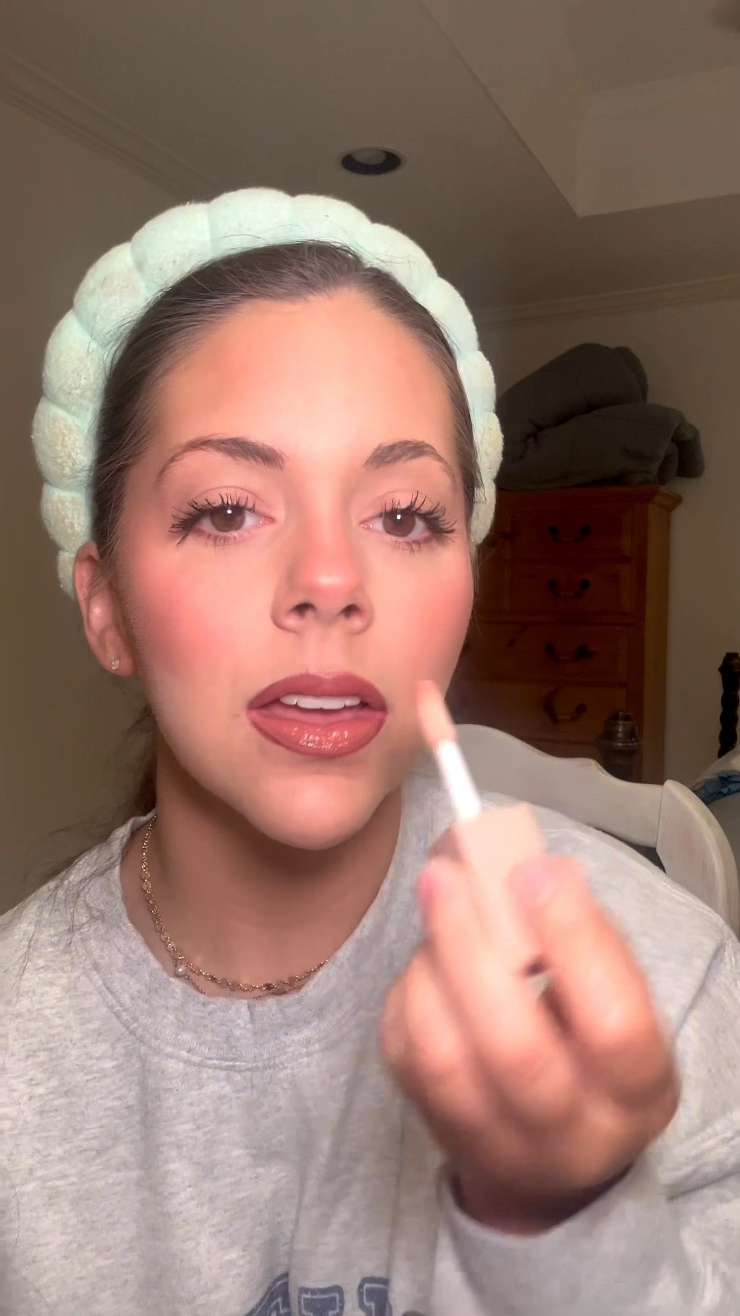 Makeup routine!! Sooo many compliments on my lashes.. it’s the new mascara by DIBS and it’s worth every penny 🩷

#LTKBeauty #LTKStyleTip #LTKSaleAlert