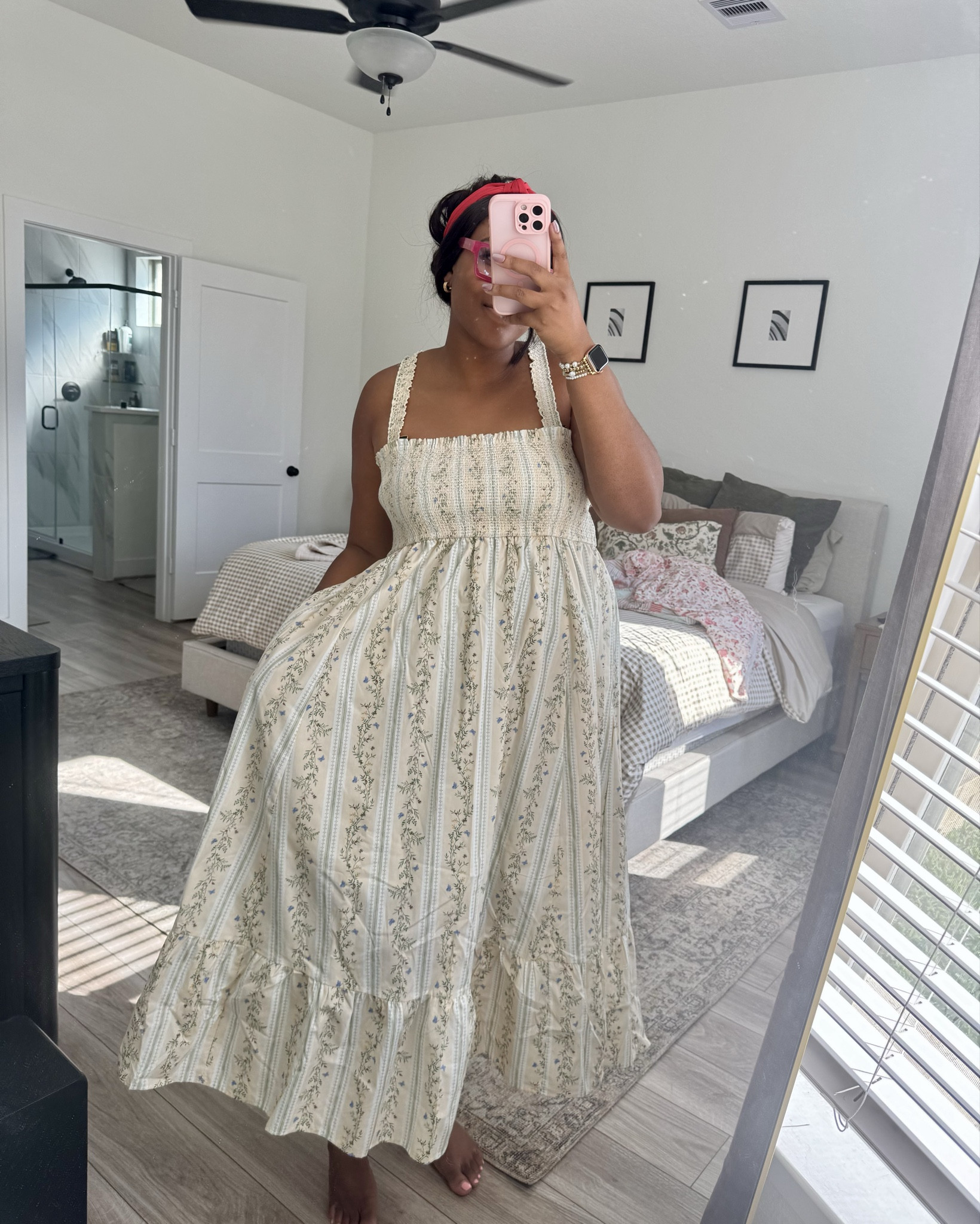 Obsessed with Abercrombie dresses, always! 