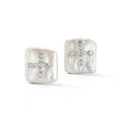 Les Perles Square Diamond Earrings | TUKE BAZAAR