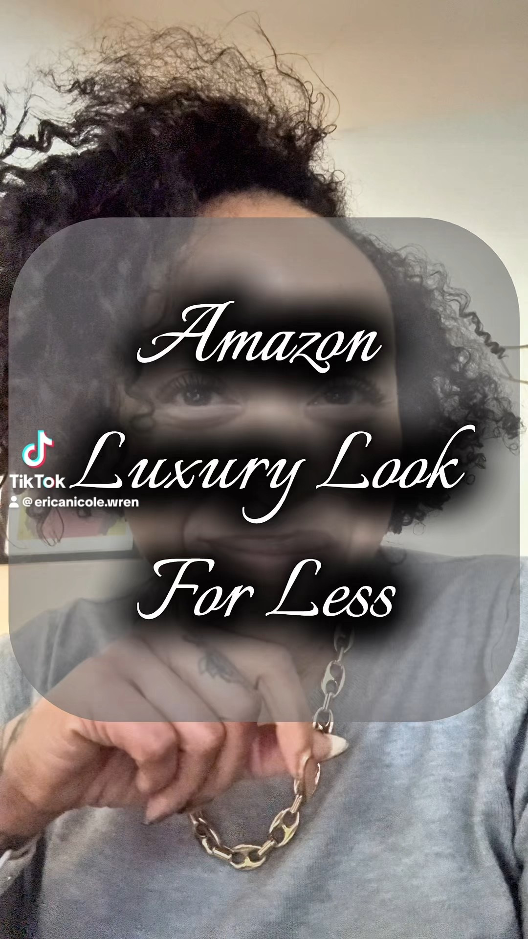 Beautiful 18k gold plated LV inspired bracelet! She’s giving lux and authentic! Amazing quality! You’re going to want to move quickly with this one! ⭐️🌟🌟

And only $24.99😱


#LTKFindsUnder50 #LTKSaleAlert