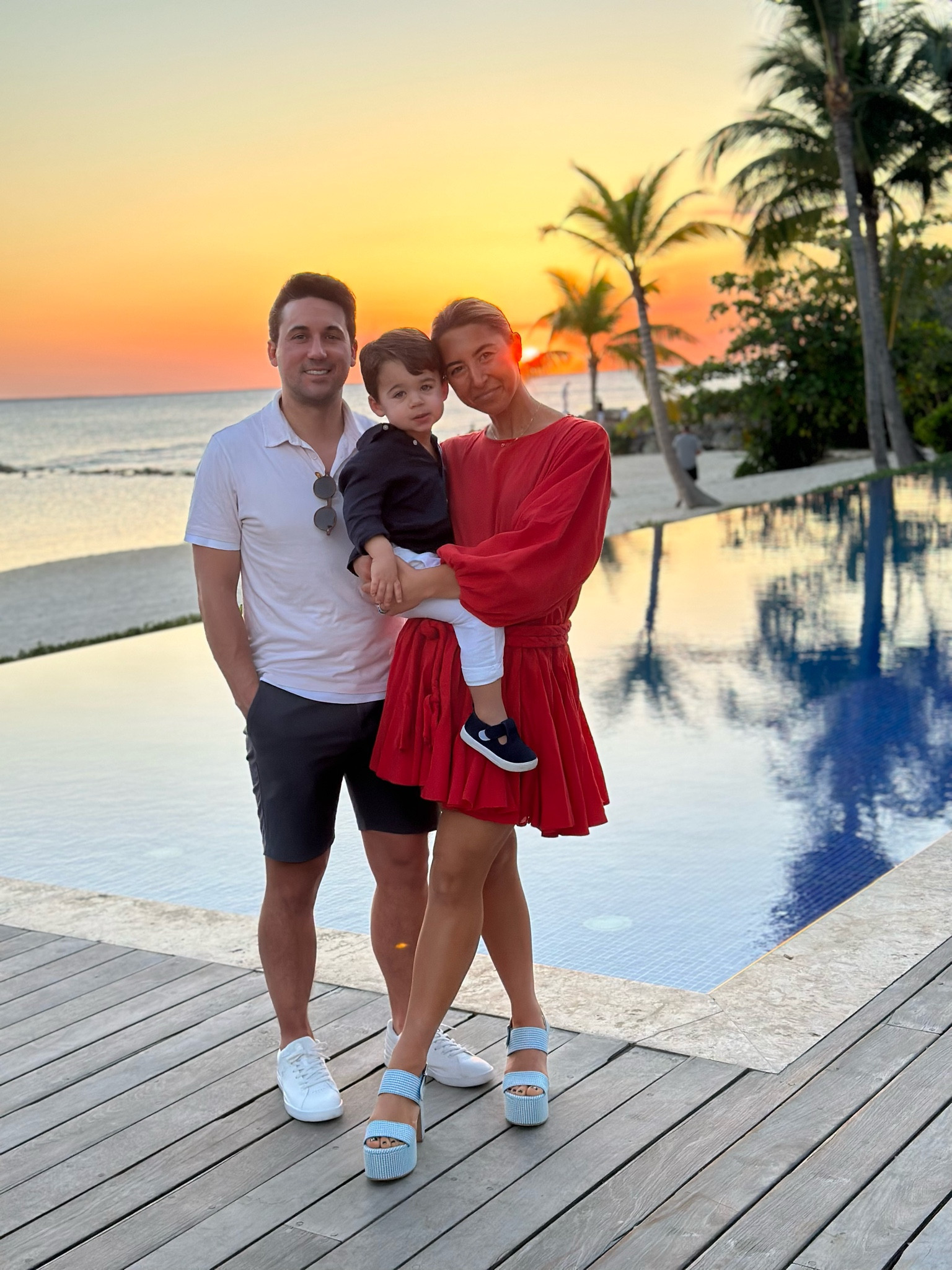 This Rhode Ella dress is the perfect easy resort packing item #rhoderesort #vacation 💃🏻

#LTKSeasonal #LTKfamily #LTKtravel