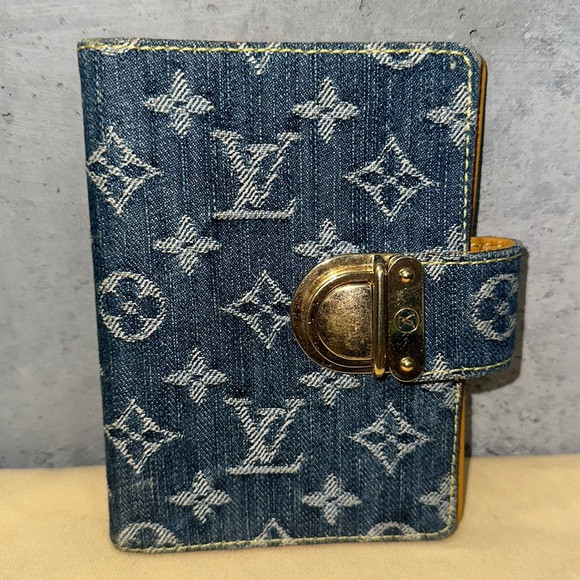 Luis Vuitton denim monogram agenda pm passport wallet case | Poshmark