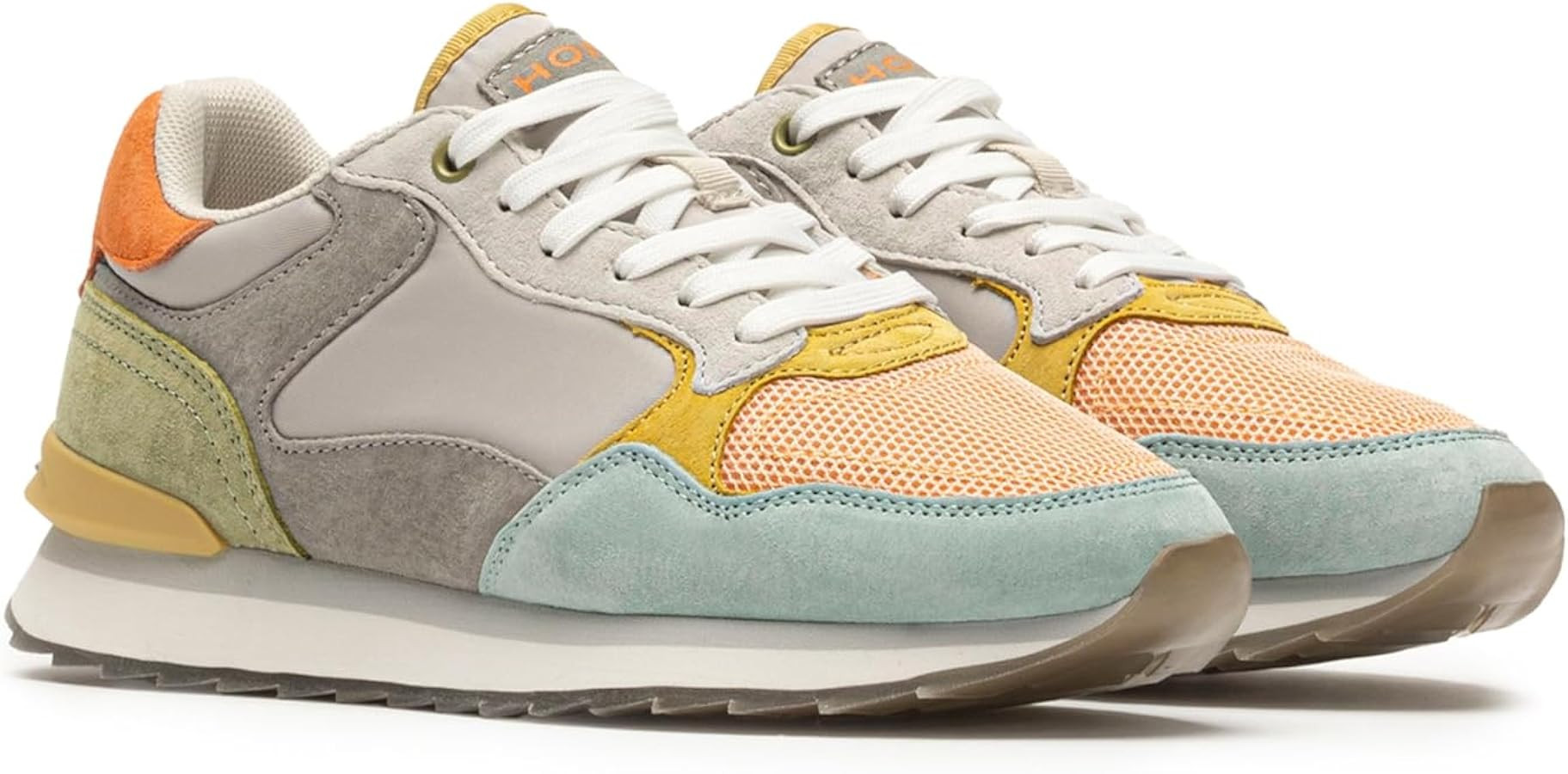 Adult Carmel by The SEA Bunt | Amazon (US)