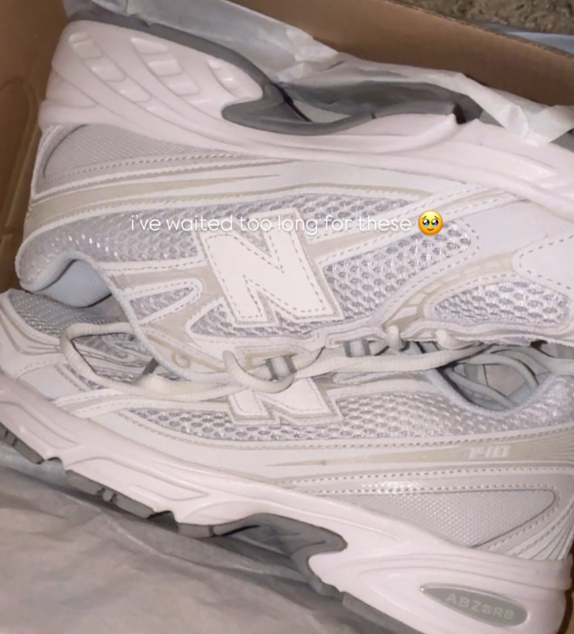 FINALLY joining the new balance sneaker gang! can’t wait to style these & elevate my athleisure ✨

#LTKShoeCrush #LTKSaleAlert #LTKActive