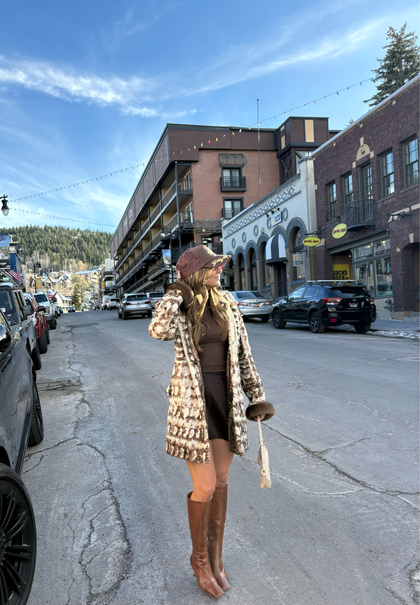 Utah fit 🦌🤎🤠

#LTKShoeCrush #LTKSeasonal