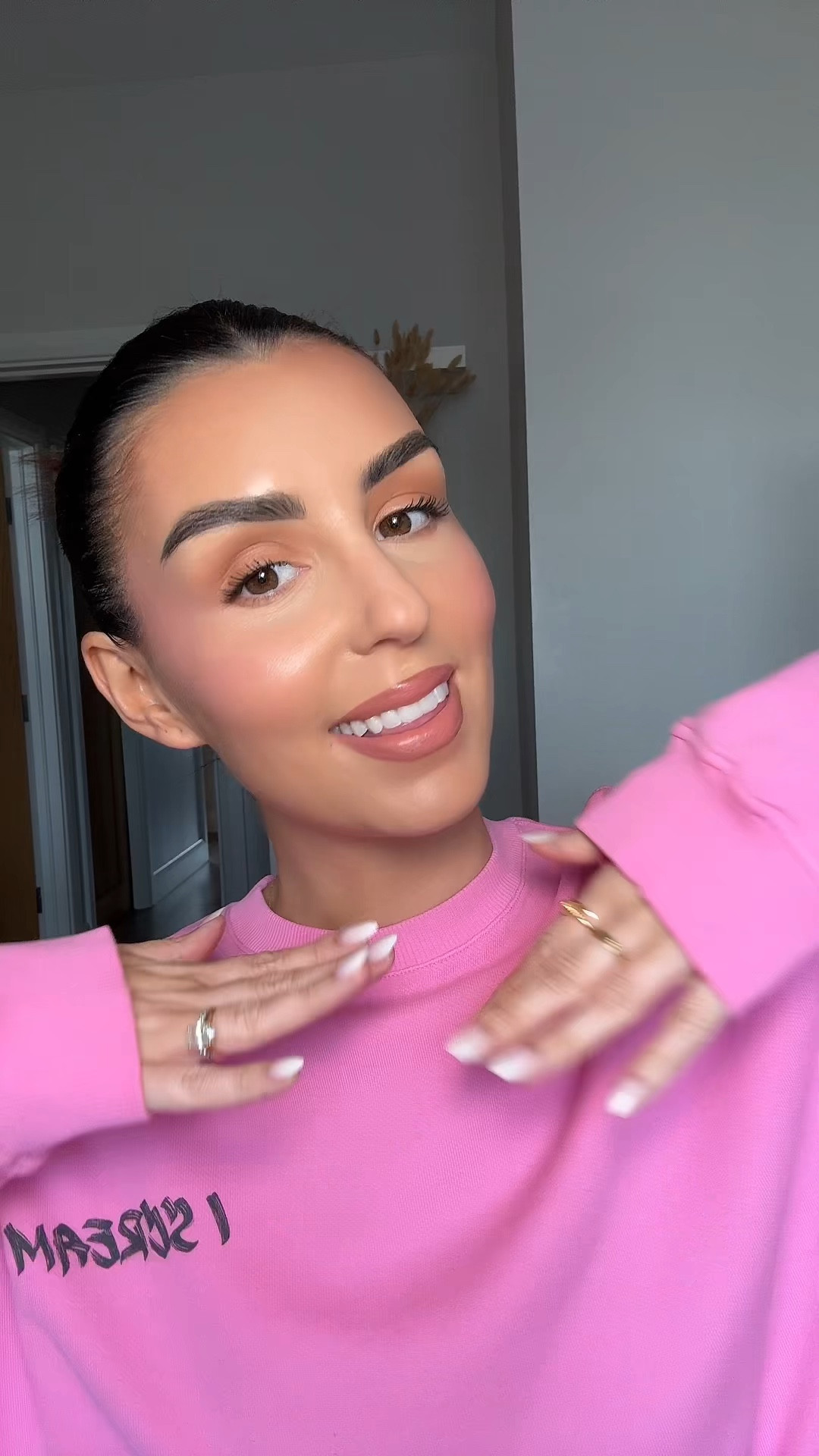 Lip combo- Whirl liner and Kinda sexy lipstick.
My code TERRIELF is live on look fantastic if you fancy a discount! Ad

#LTKbeauty