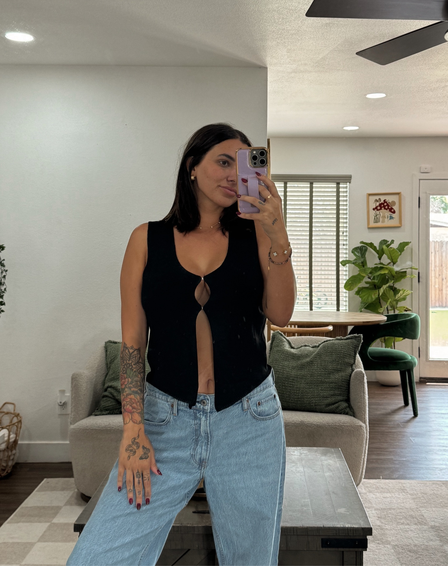 Fav amazon top and low rise denim from Abercrombie! Wearing Large in the top and 10/30 in the denim ✨

#LTKFindsUnder50 #LTKFindsUnder100 #LTKxAF