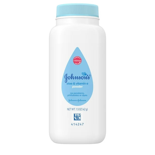 Johnson's Naturally Derived Cornstarch Baby Powder with Aloe & Vitamin E, 1.5 oz | Walmart (US)