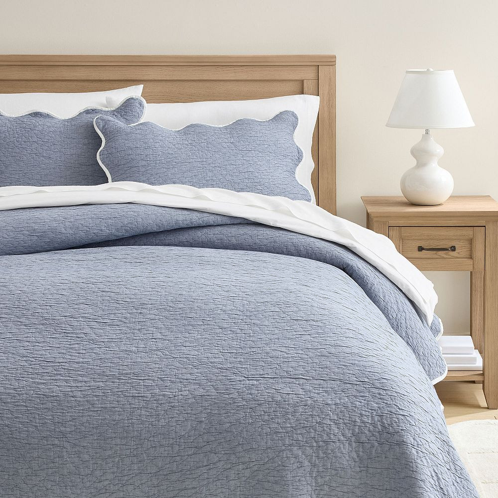 Sweet Scallop Coverlet | Pottery Barn Teen