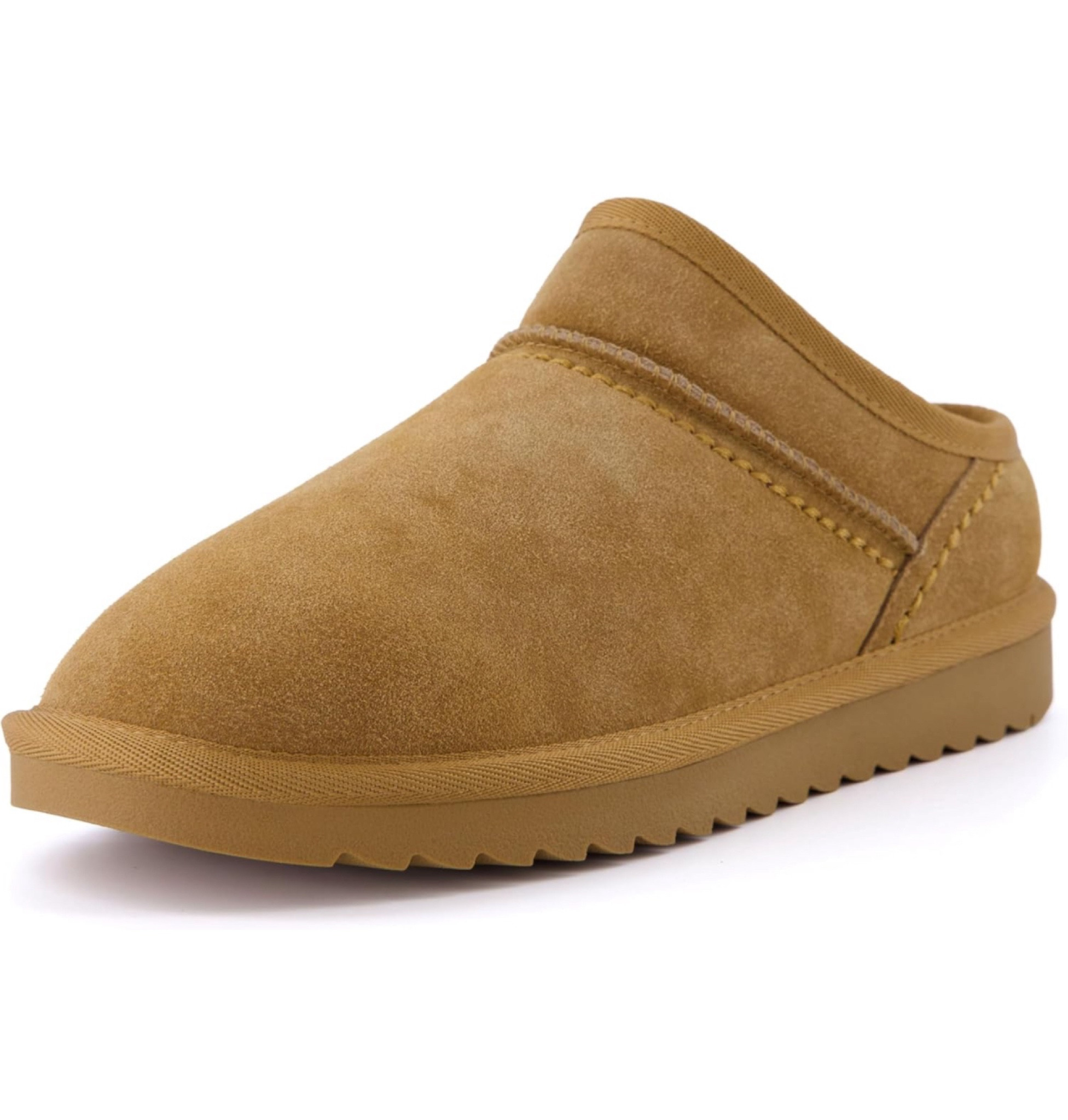 The perfect little comfy shoe for fall. It’s an uggs inspired shoe and it’s so perfect for everyday, errands, at home, shopping , or traveling 


#LTKStyleTip #LTKShoeCrush #LTKFindsUnder50