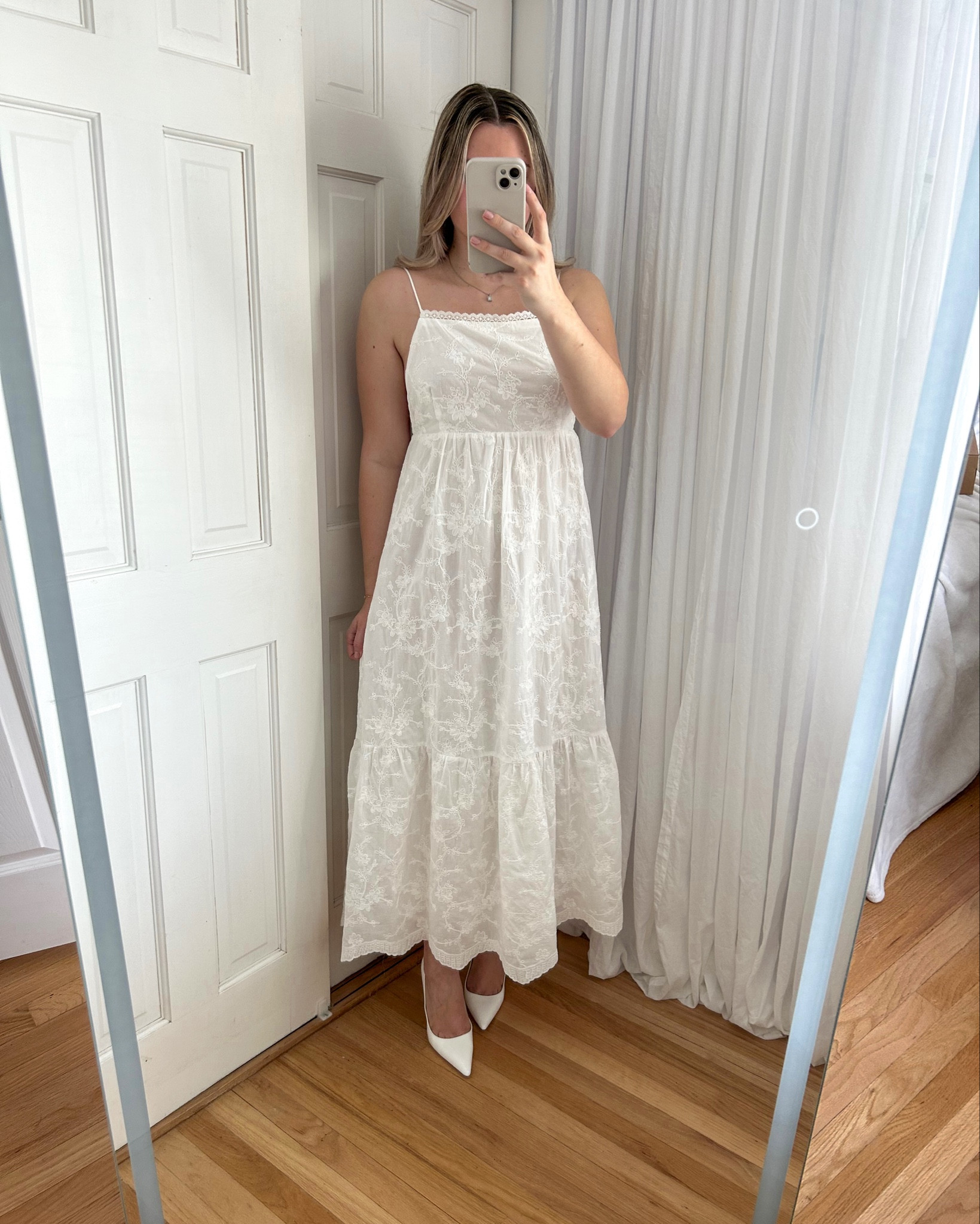 White maxi dress from mango size xs 🤍🐝

#LTKPetite #LTKSummerEdit #LTKFindsUnder50