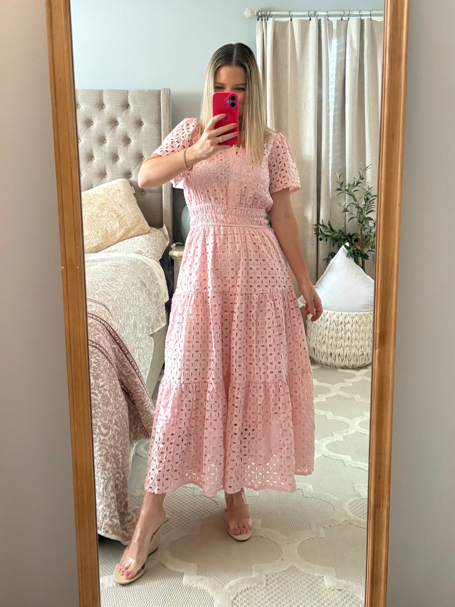 Stunning eyelet dress! Fits perfectly! Wearing a size small! 

#LTKFindsUnder50 #LTKPetite #LTKStyleTip