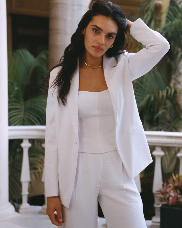 Women's Premium Linen Blazer | Women's Coats & Jackets | Abercrombie.com | Abercrombie & Fitch (US)