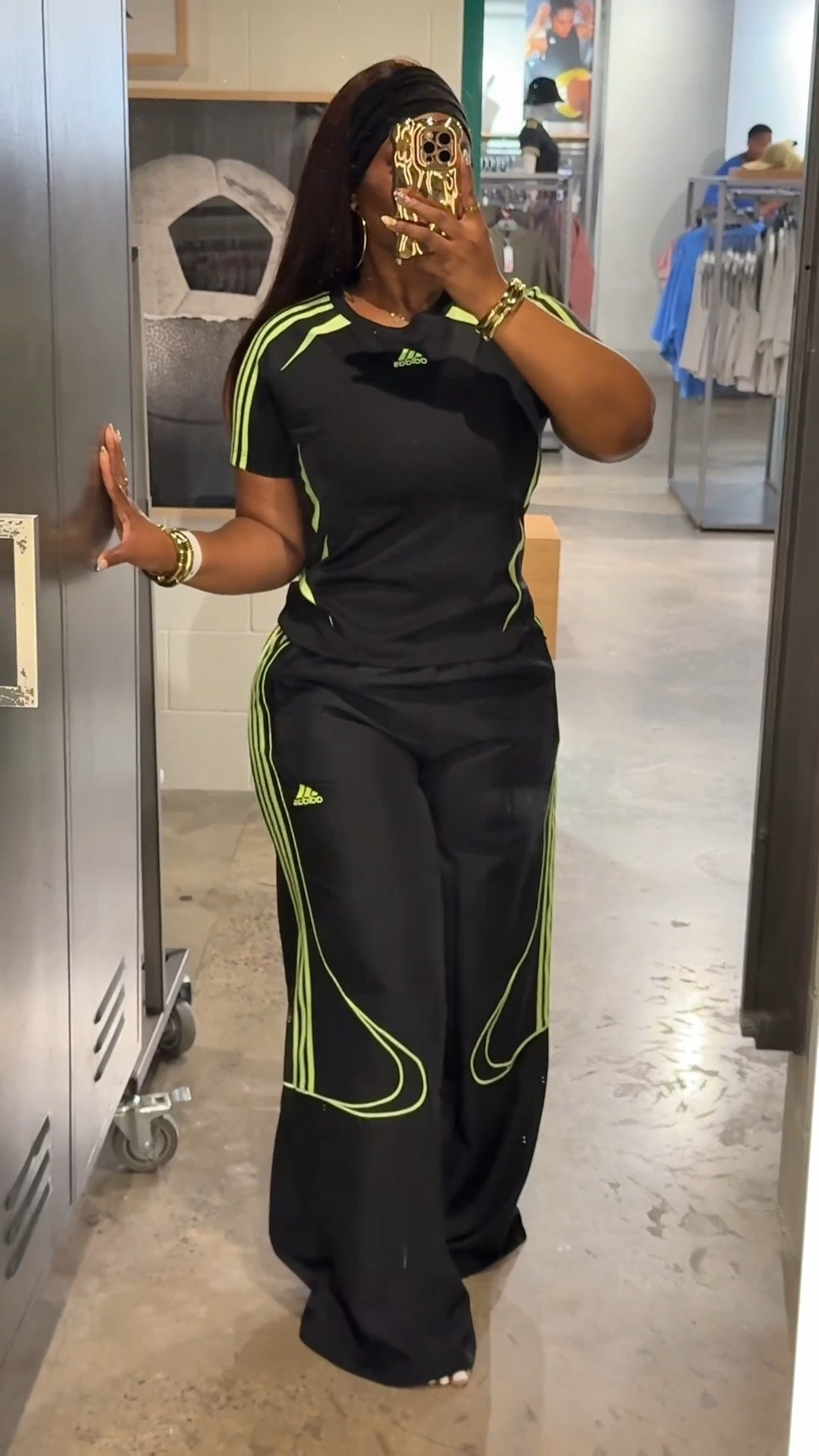 🚨 Back in stock, the blue Adibreak pants in Ash Blue has restocked😝🤭😍. I included them in the link below 🔗 

#LTKActive #LTKFindsUnder100 #LTKStyleTip