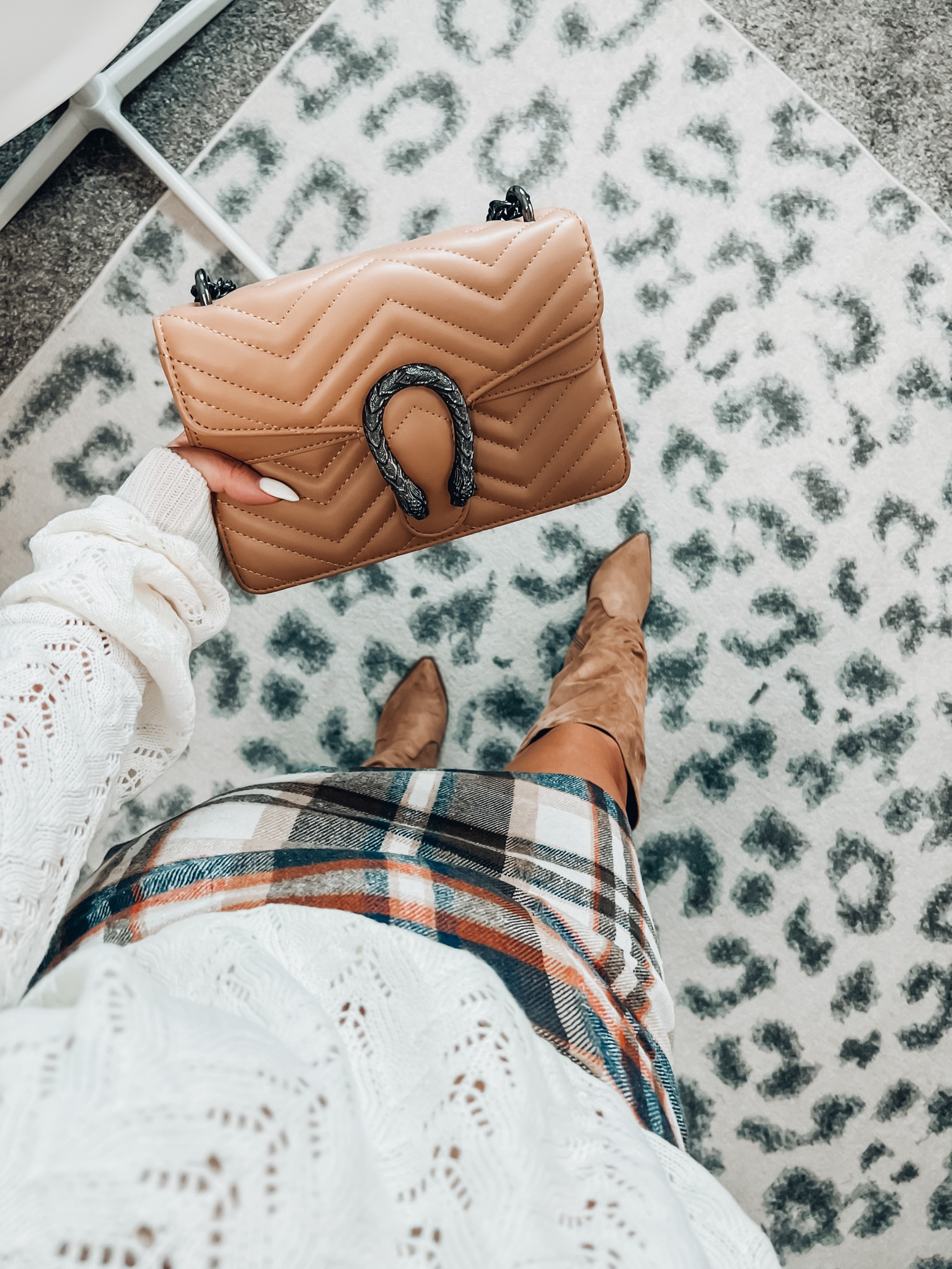 Designer inspired bag linked, lots of colors available!! 

#LTKfindsunder50 #LTKSeasonal #LTKitbag