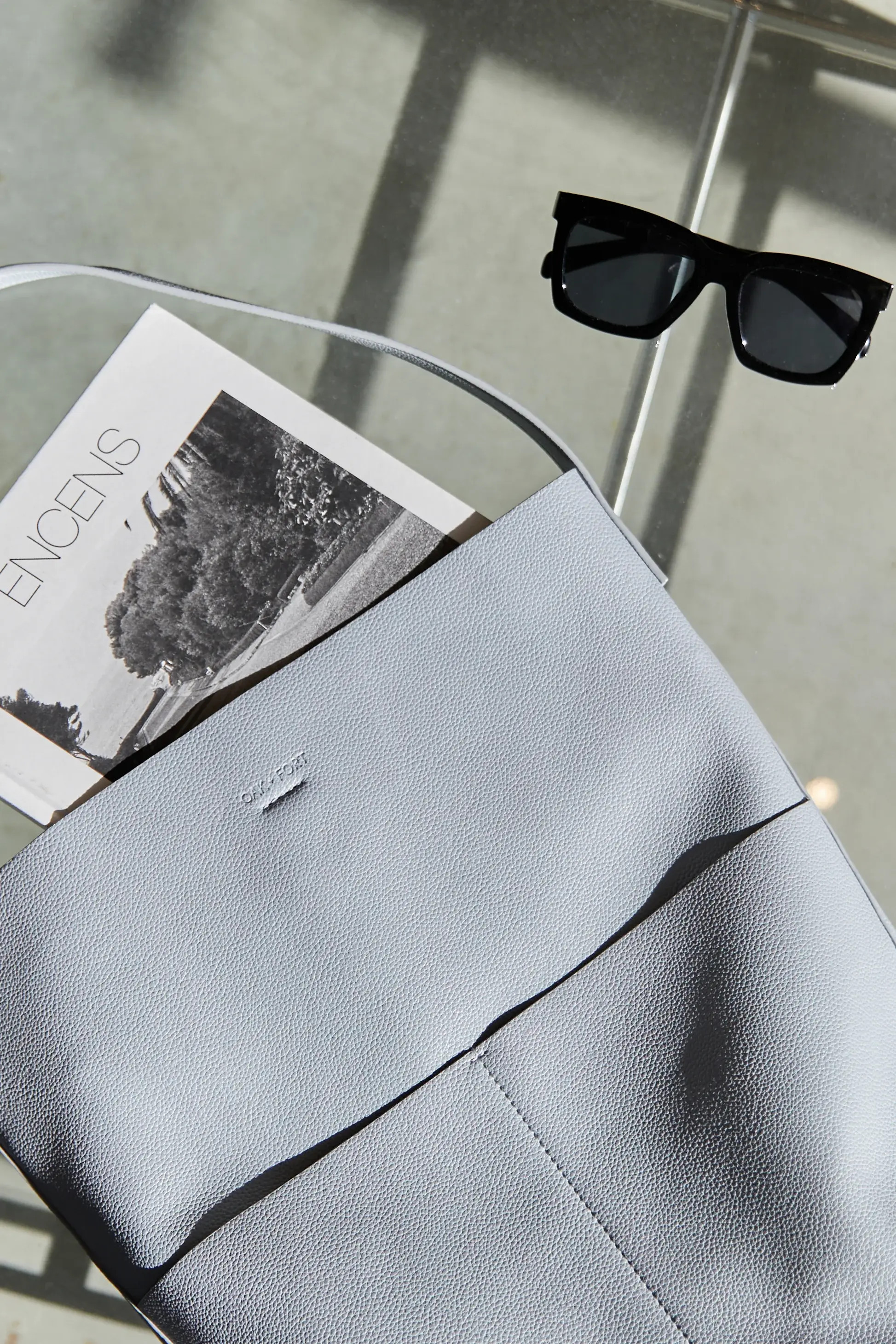 OVERSIZED PLAID CARDIGAN        4.7 star rating   55 Reviews          $78      
 CG-4529-W  Camel... | OAK + FORT