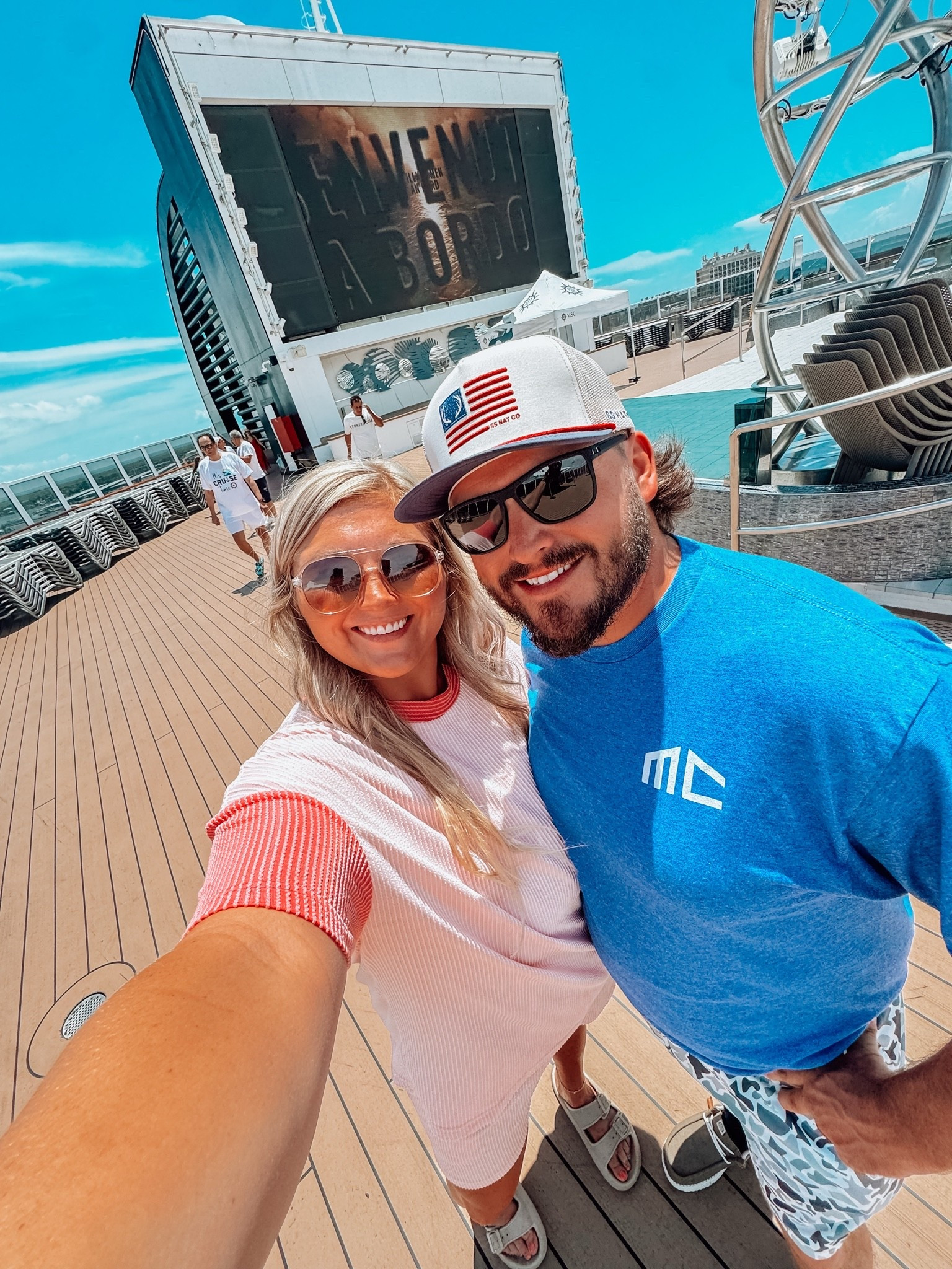 My outfit for boarding the cruise ship! So cute and comfy🩷🩵

#LTKMidsize #LTKootd #LTKmomlife