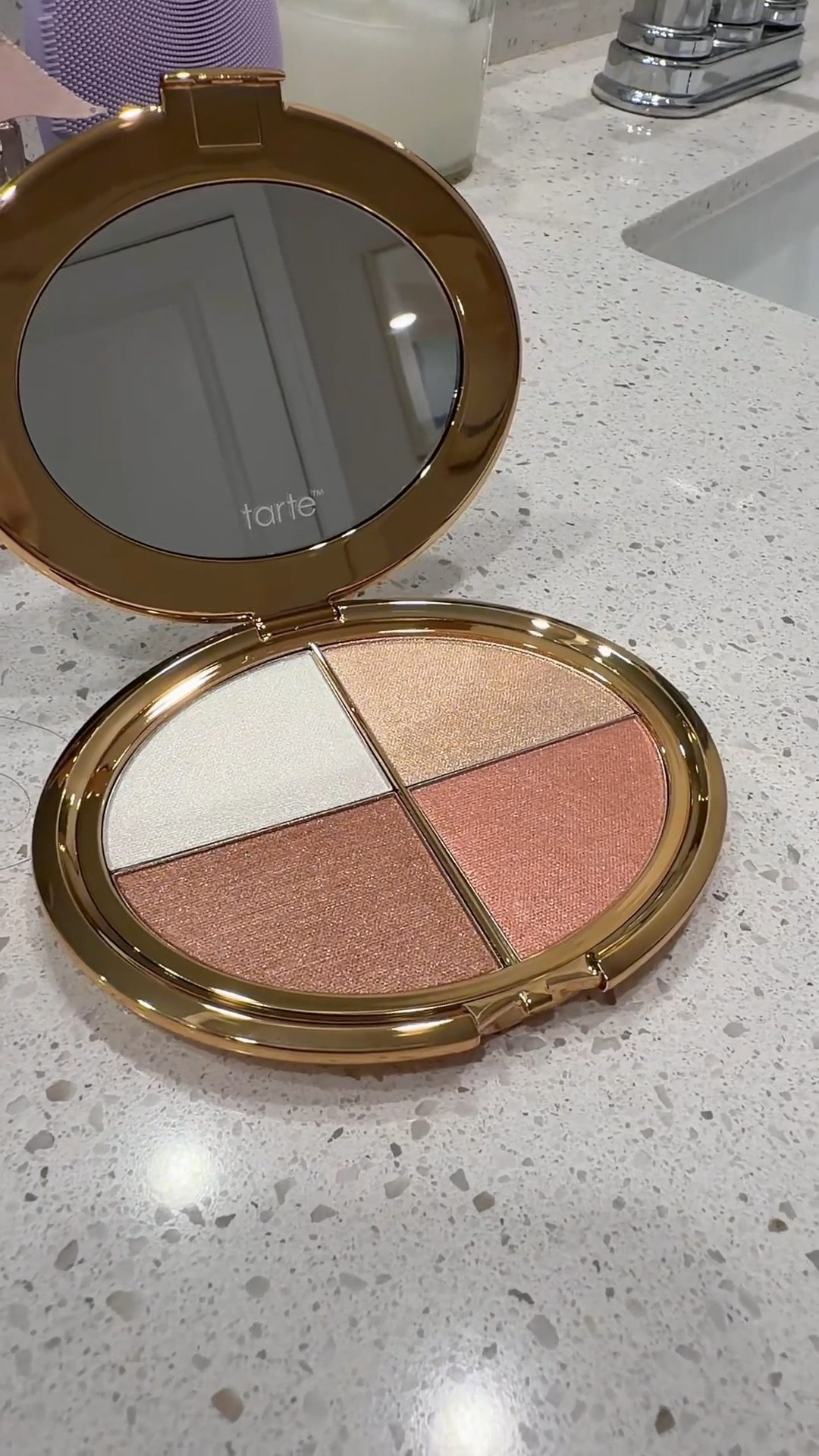 #gifted #ad thanks Tarte for the beautiful shimmery palette! @Tarte 

#LTKdayinmylife #LTKmorningroutine #LTKBeauty