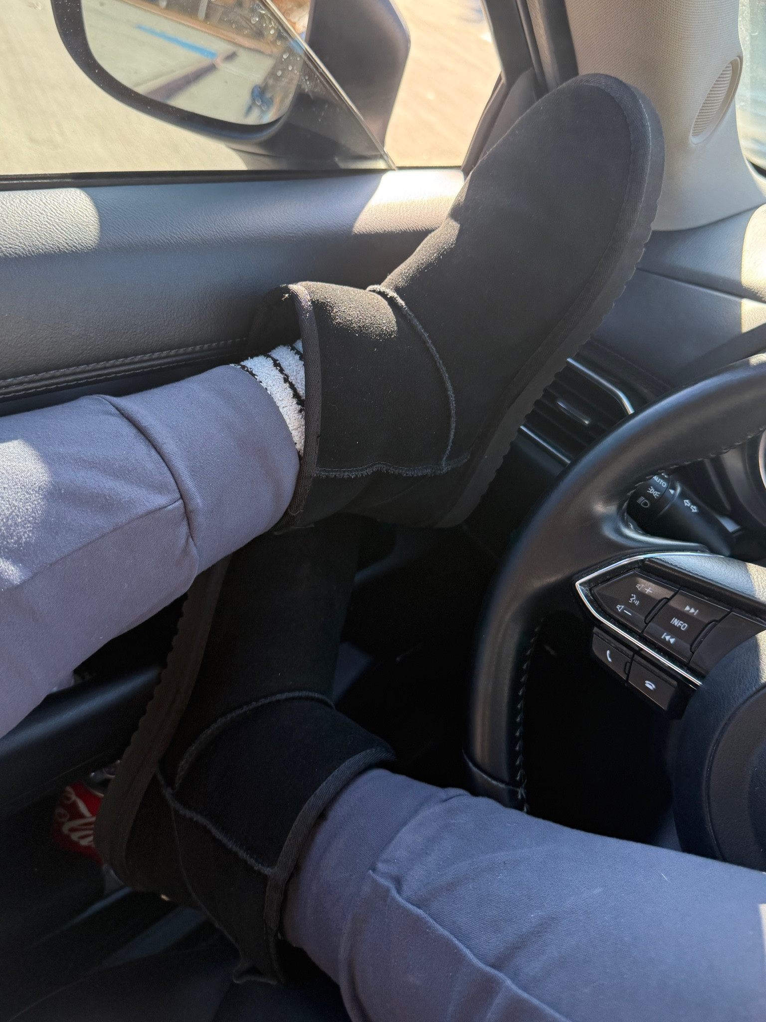 These #Koolaburras owe me nothinggggggg cause I’ve been wearing them outttytt🙌🏽 

#LTKFindsUnder100 #LTKShoeCrush #LTKStyleTip