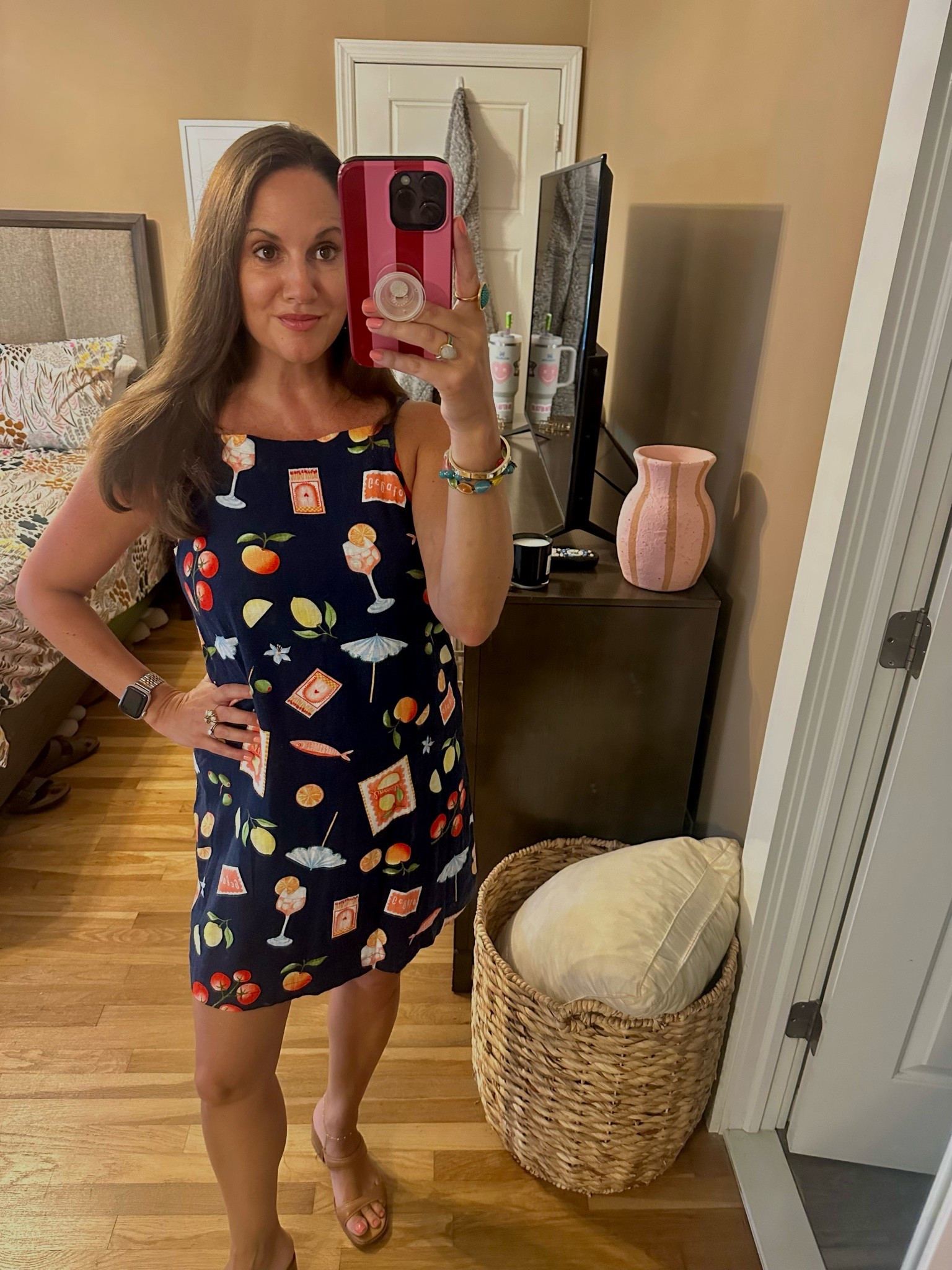I think this specific #OldNavy dress is sold out but if they have other colors or patterns I highly recommend! Wore this to a party today but would be great for a summer vacay 🌞

#LTKootd #LTKTravel #LTKOver40