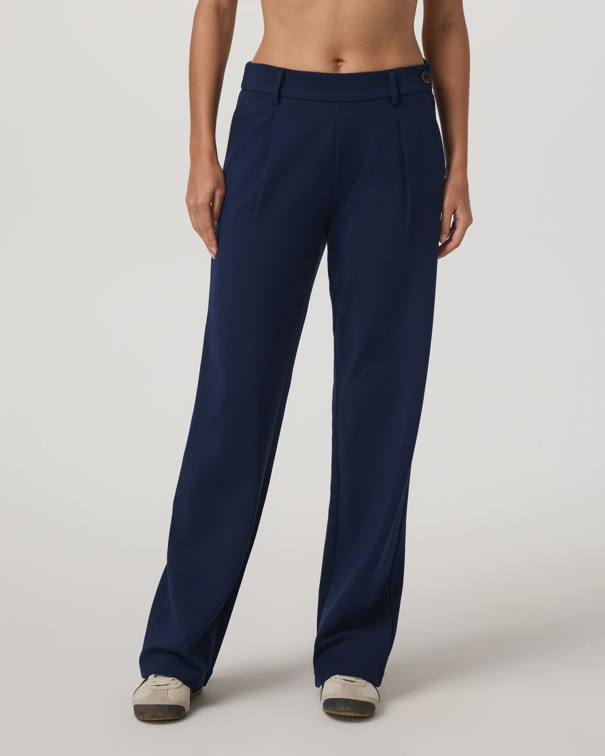 Maven Wideleg Pant | Women's Blue Coast Lounge Pants | Vuori | Vuori Clothing (US & Canada)