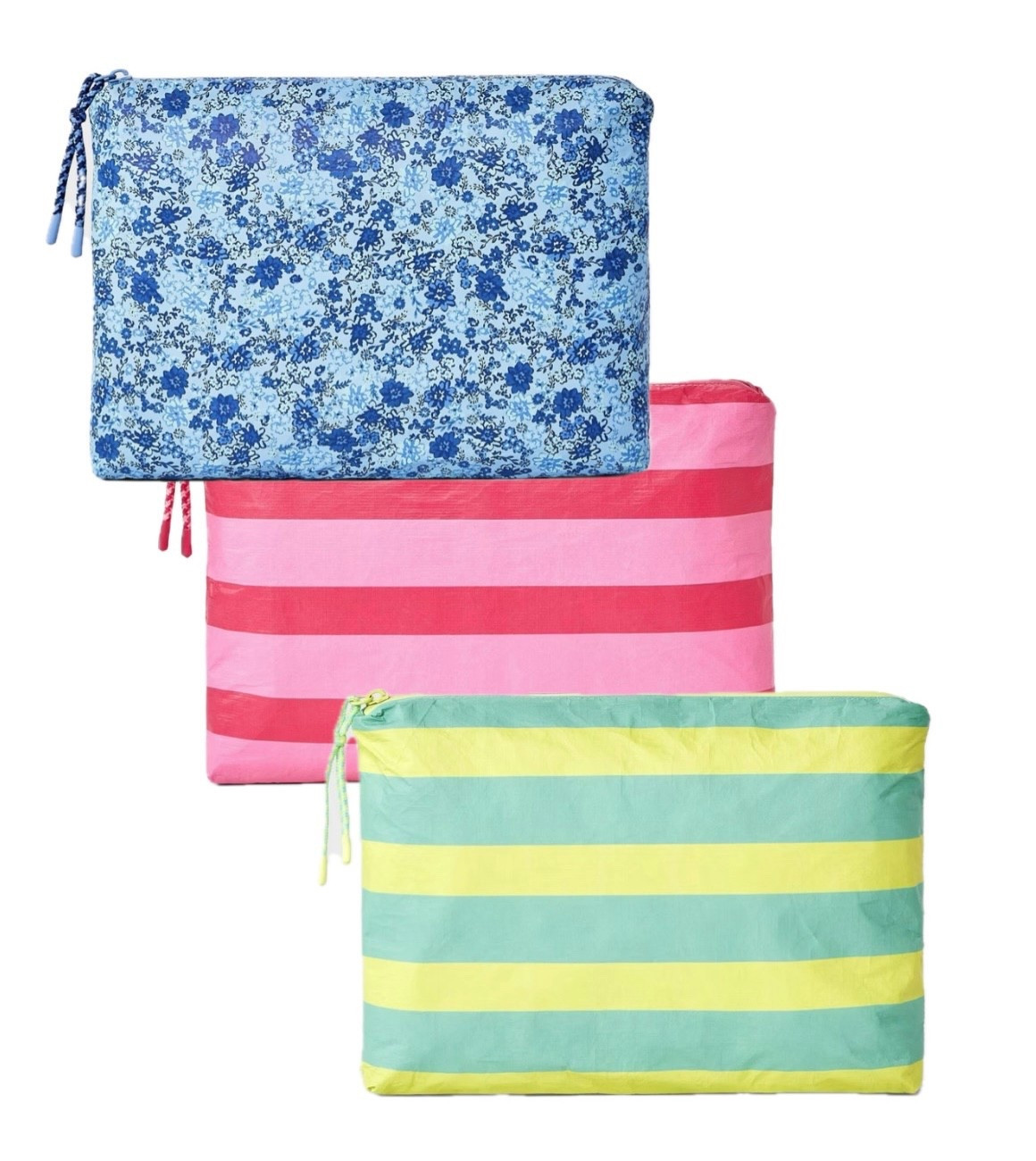 $10 Aloha Dupe! 🌺☀️🌈
… LOVE these! I grabbed the red/pink for traveling and the blue floral for a gift for my sister. (Think ahead, the red/pink would make great Valentine’s / Galentine’s gifts!) They are a great size and wet/dry!



#LTKTravel #LTKGiftGuide #LTKBeauty