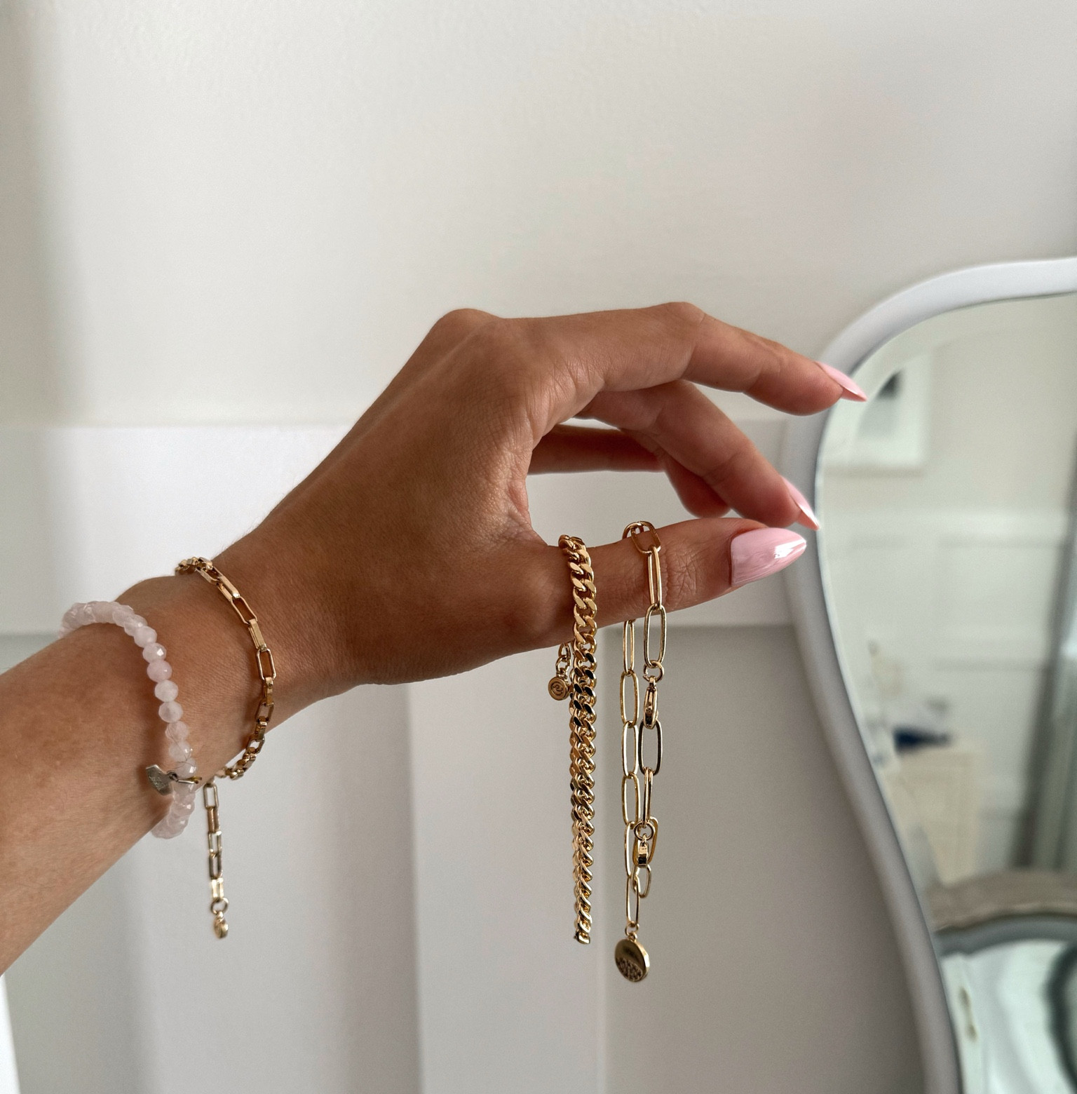 new simple bracelets from #ettika ✨ #everydayjewerly #jewelryy

#LTKStyleTip