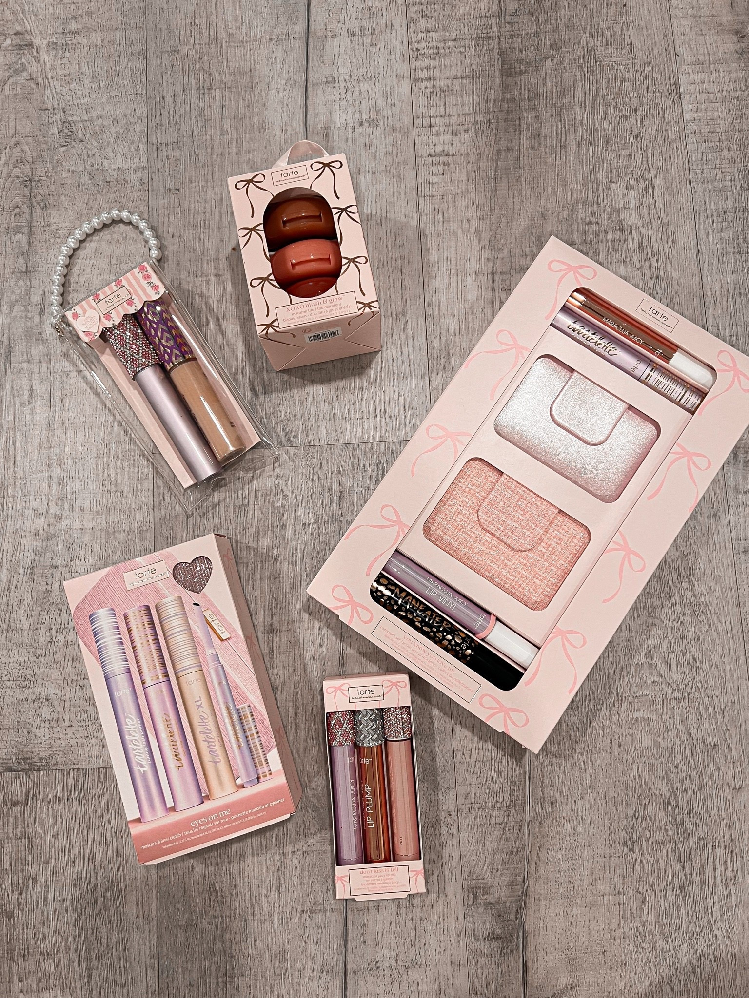 Tarte holiday gift sets have launched and I’m so excited!!

#LTKBeauty #LTKSaleAlert #LTKselfcare