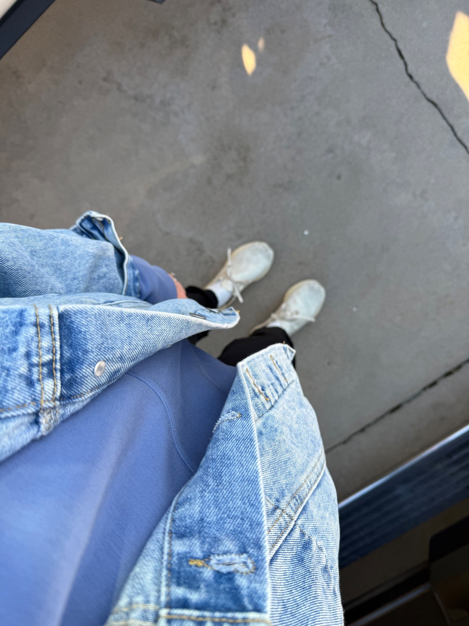 just a girl feeling blah because it’s that time of the month but still want to put together but also comfy 😅

#LTKStyleTip #LTKActive #LTKSaleAlert